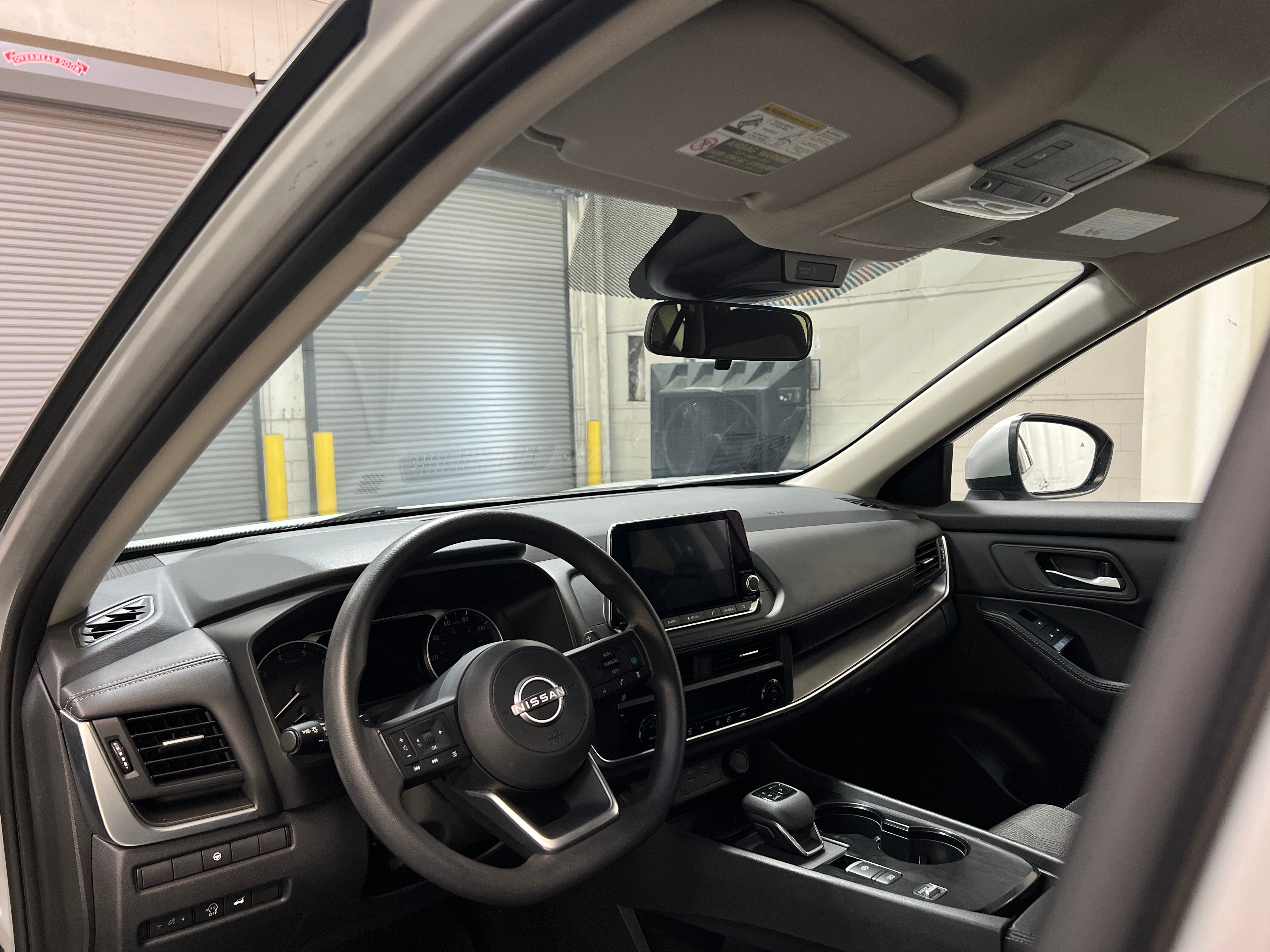 2024 Nissan Rogue SV 3