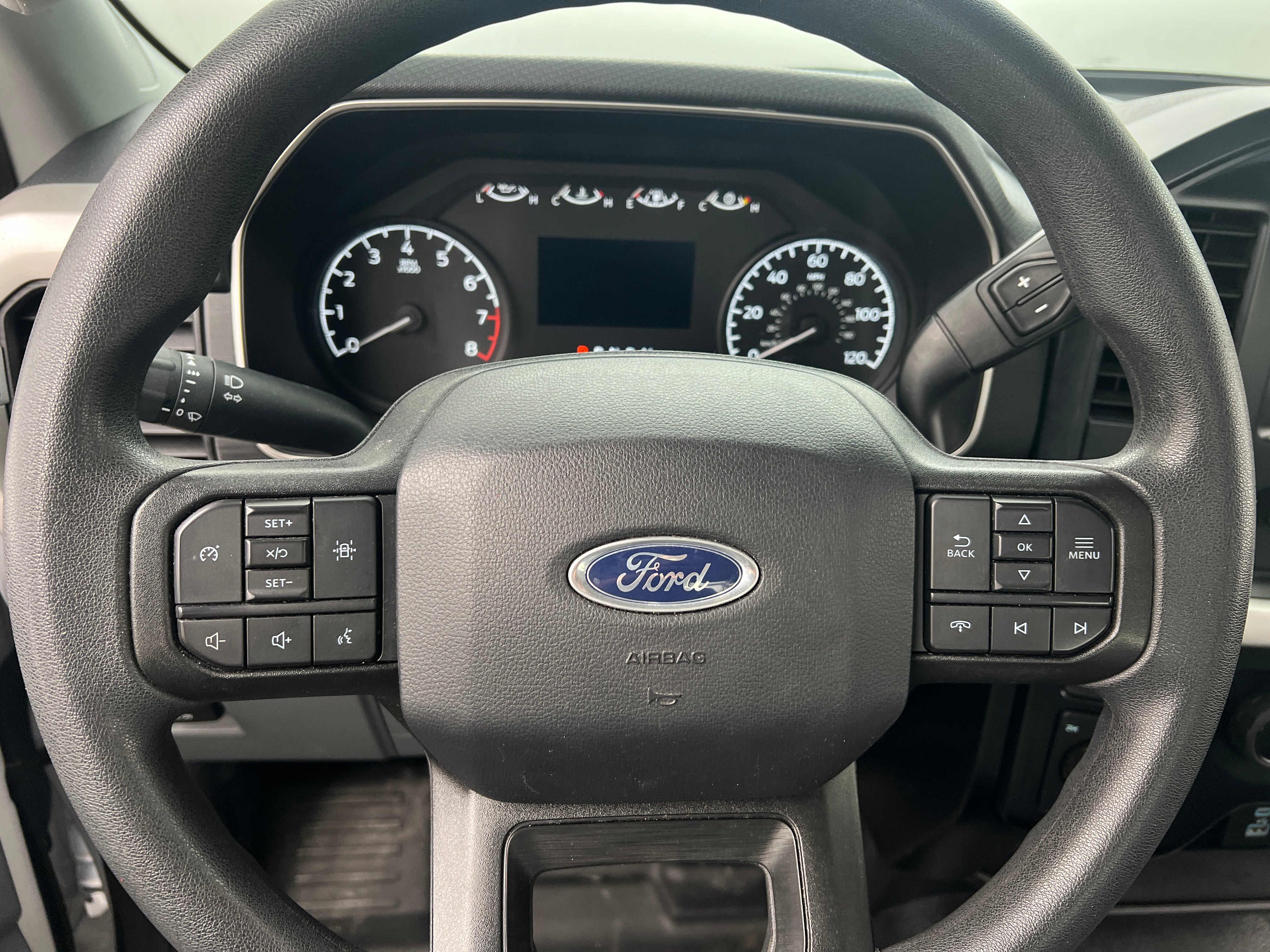 2022 Ford Econoline E-150 4