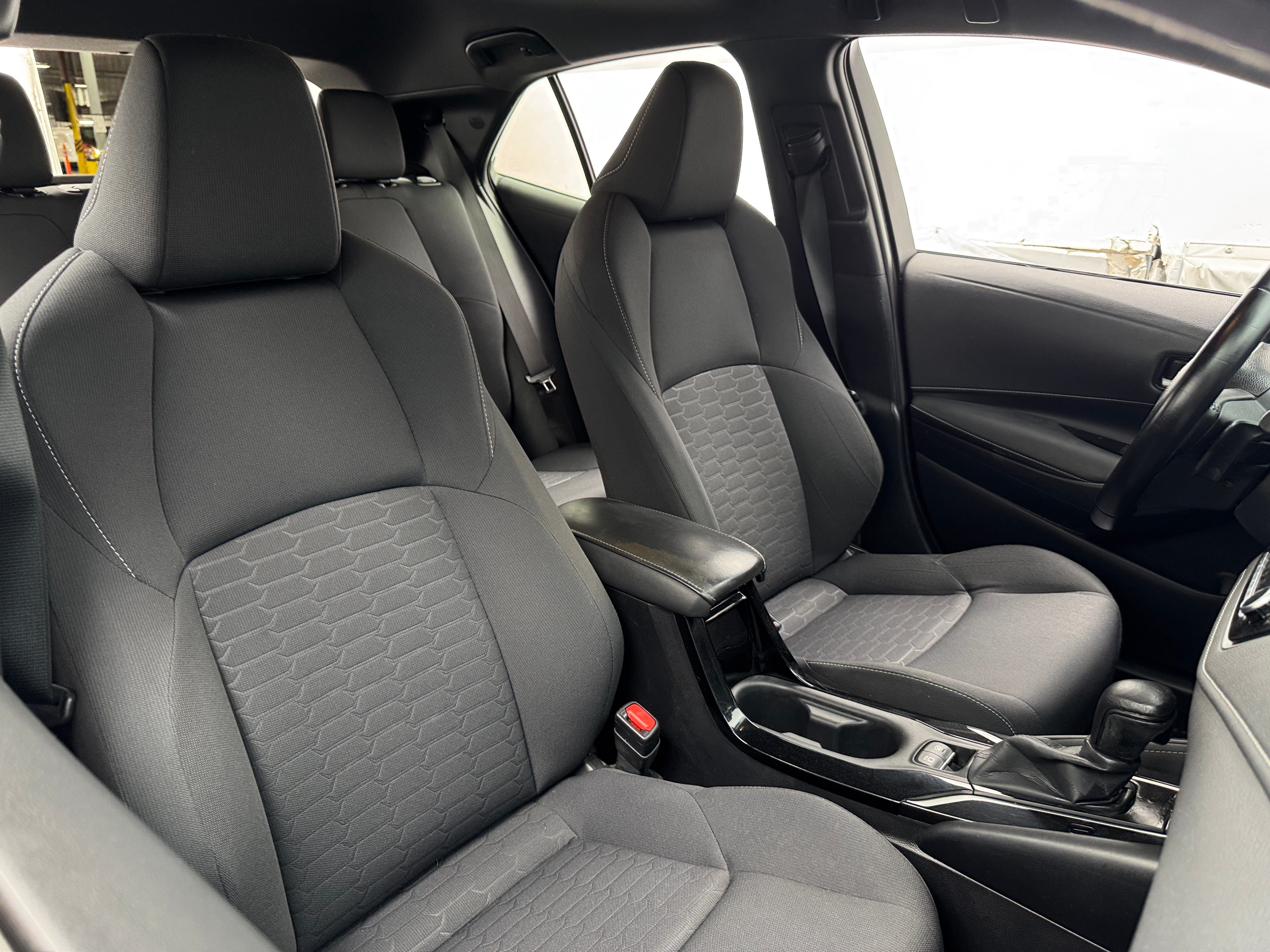 2020 Toyota Corolla SE 2