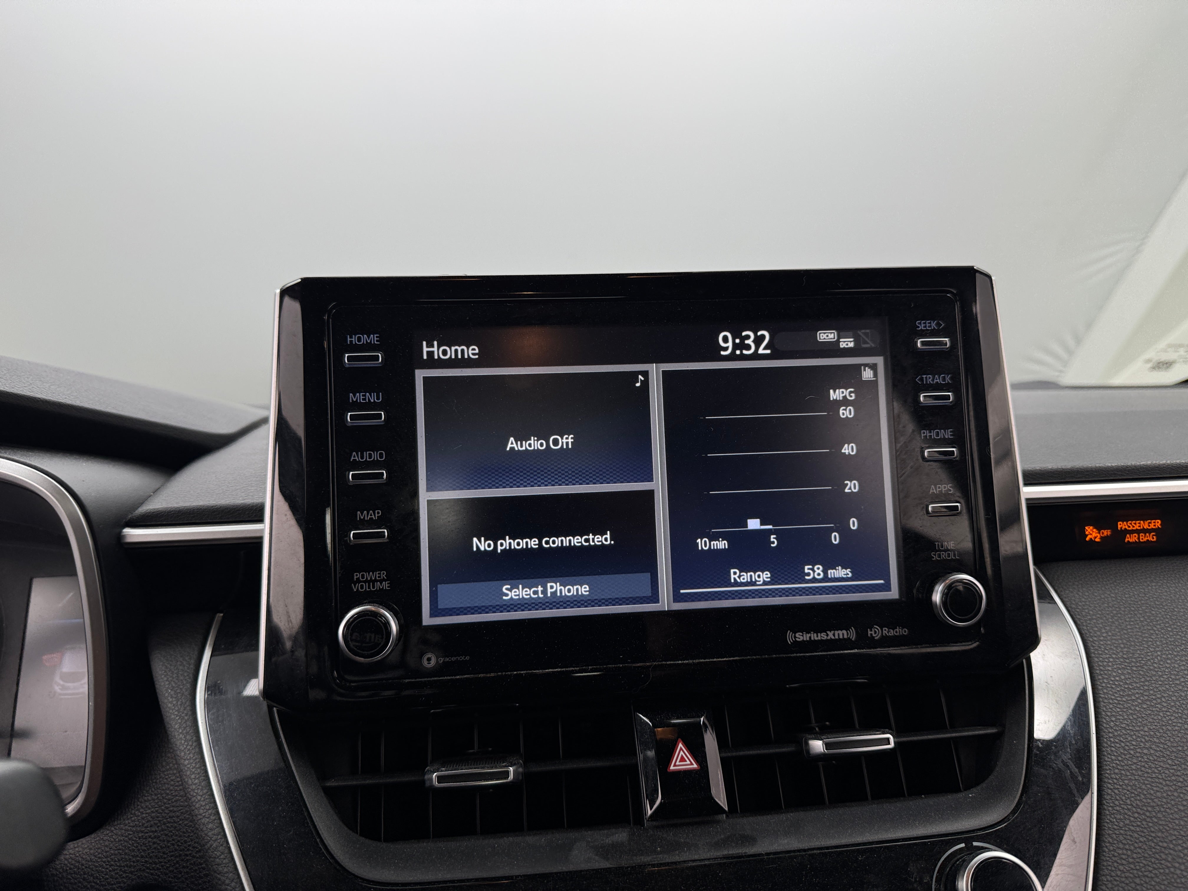 2020 Toyota Corolla SE 4