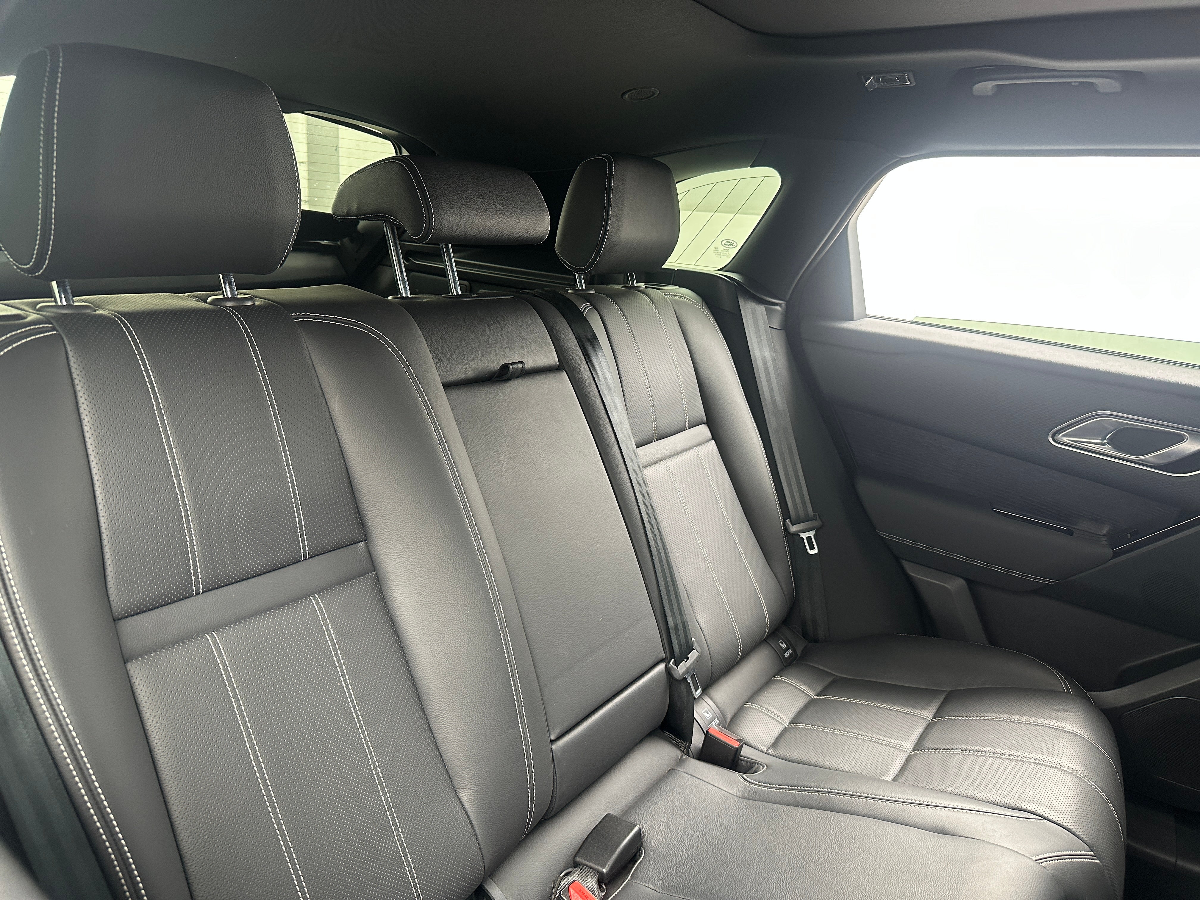 2023 Land Rover Range Rover Velar R-Dynamic S 6