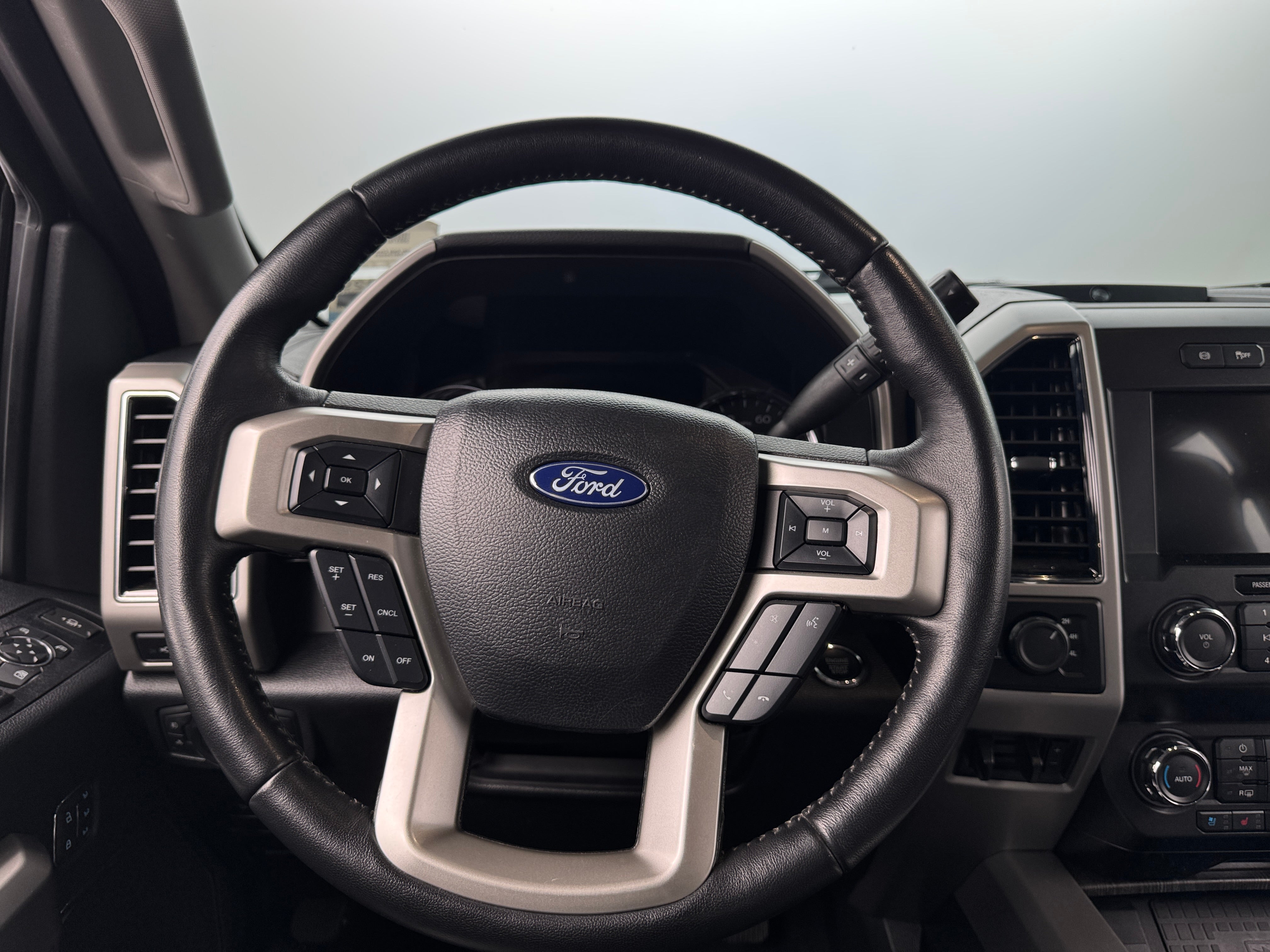 Thumbnail: 2021 Ford Econoline - 4