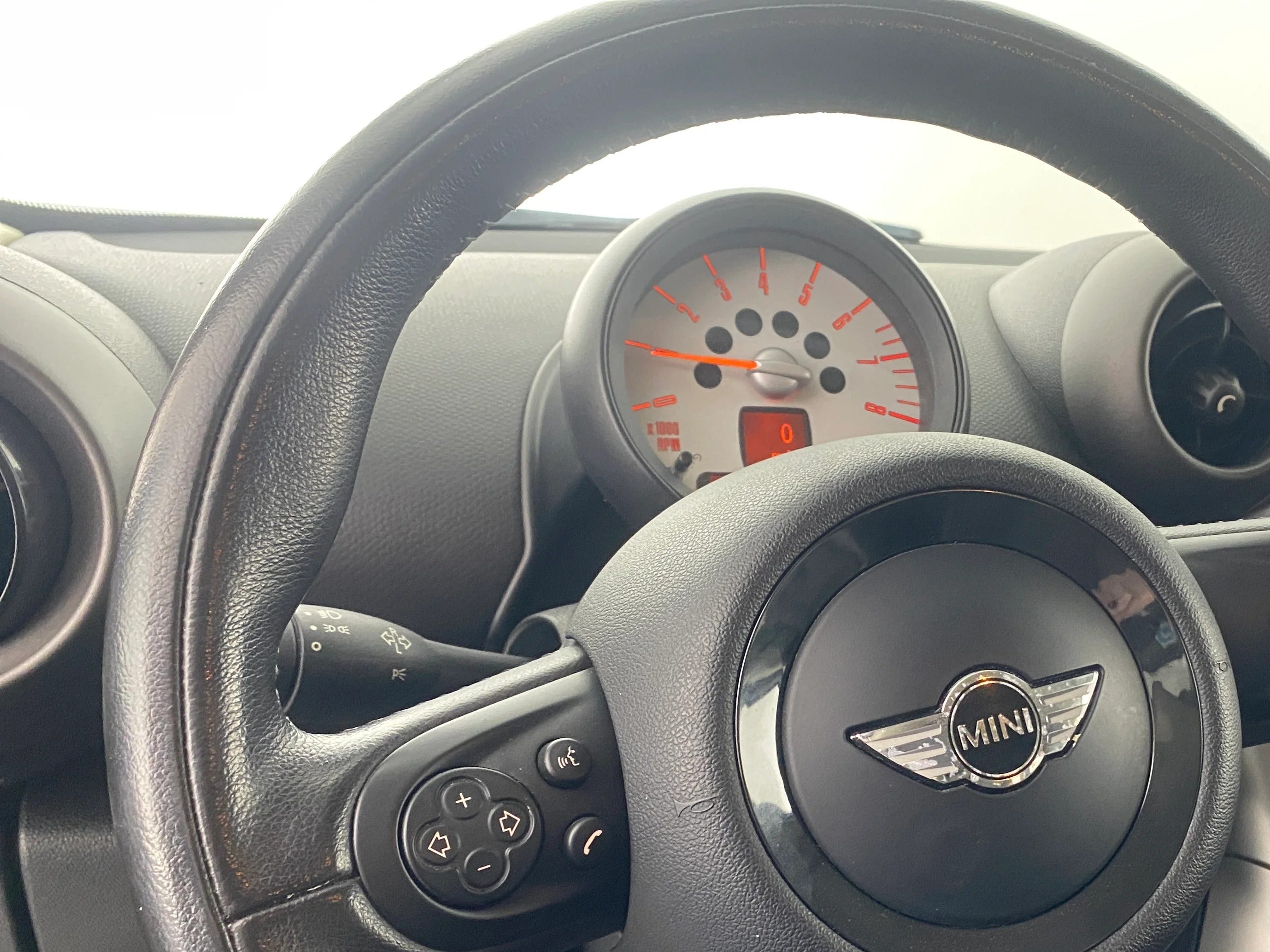 2011 MINI Cooper Countryman  4