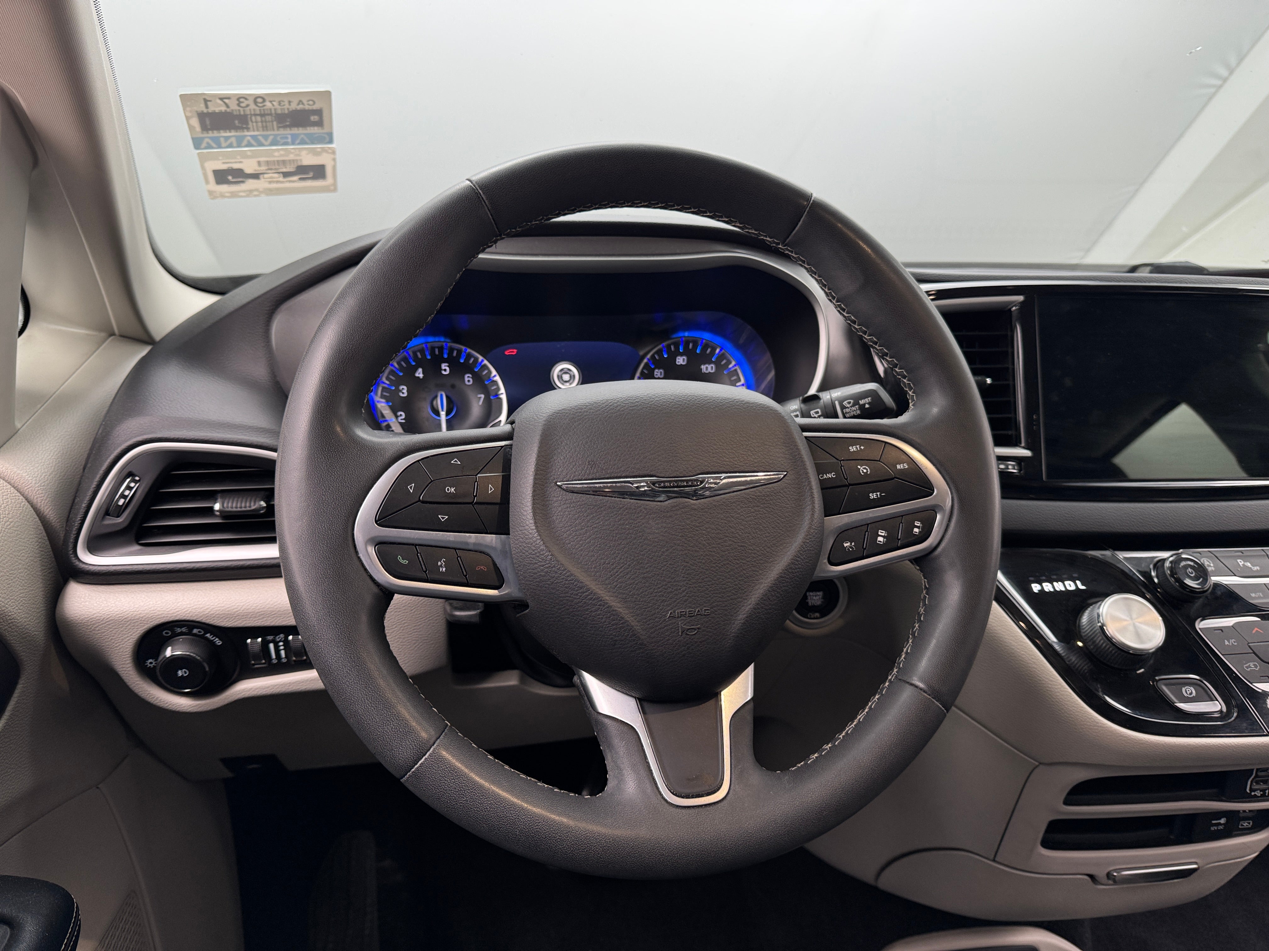 2022 Chrysler Pacifica Touring L 4