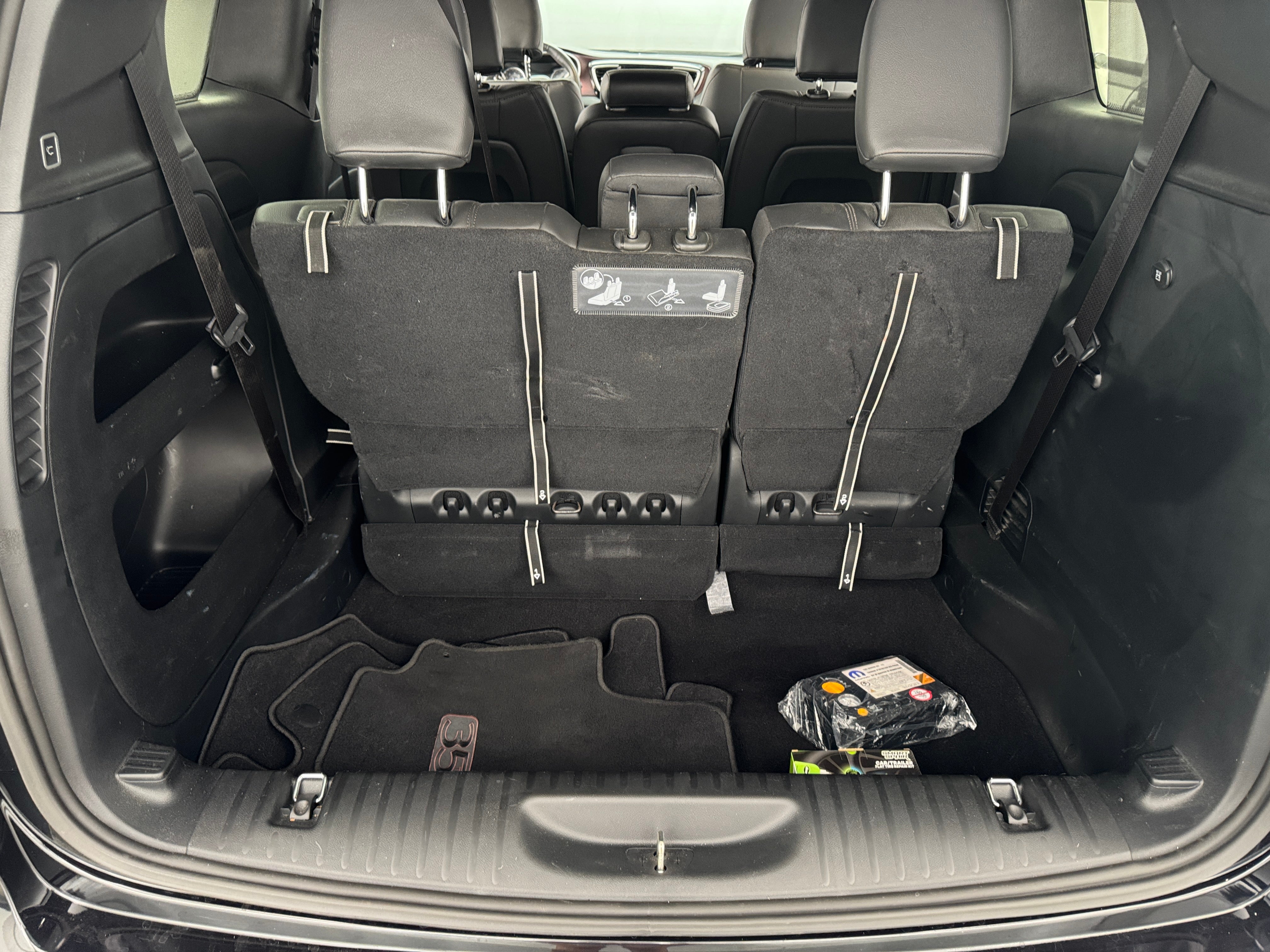 2020 Chrysler Pacifica Touring L 35th Anniversary 6