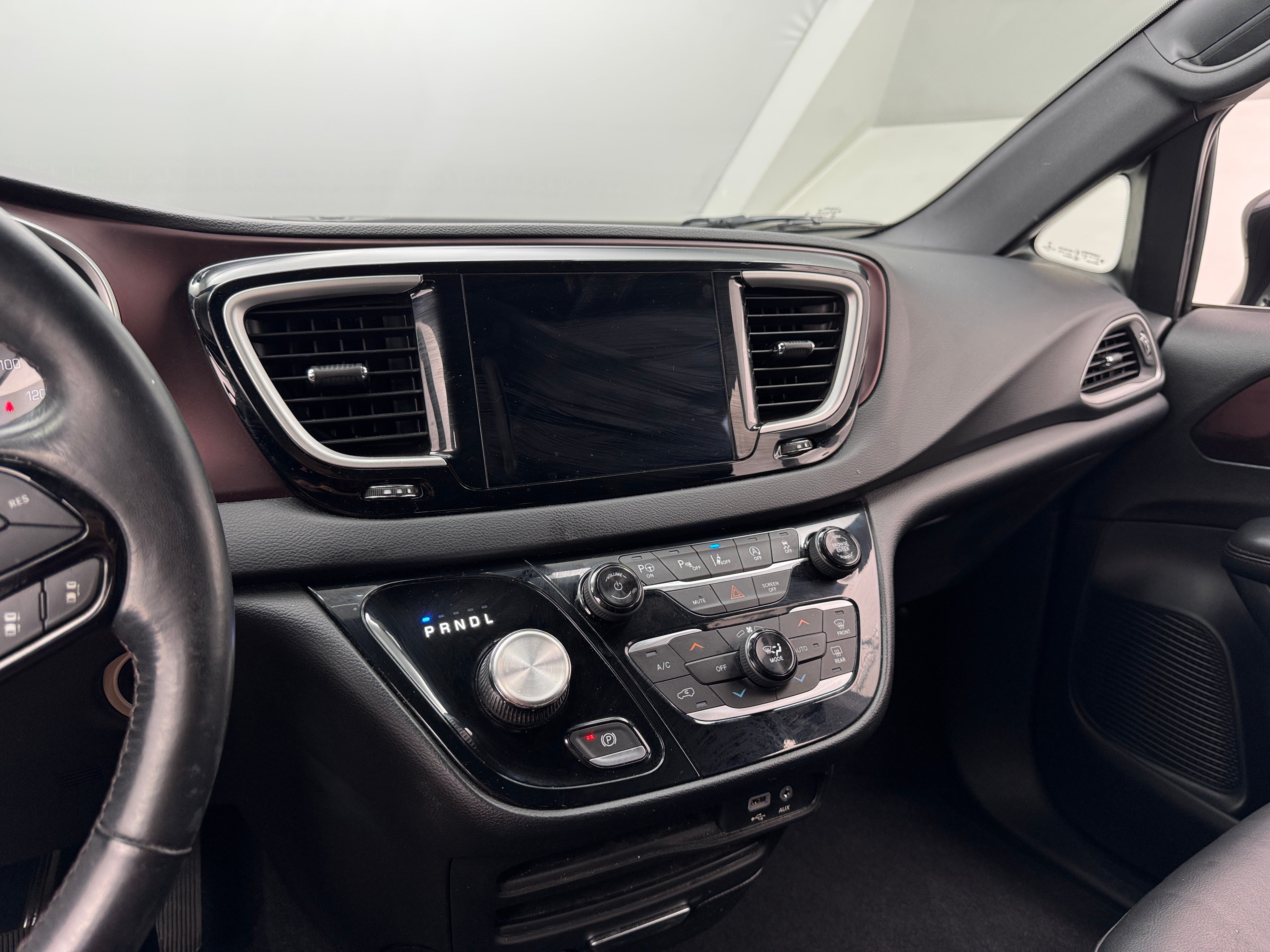 2020 Chrysler Pacifica Touring L 35th Anniversary 3