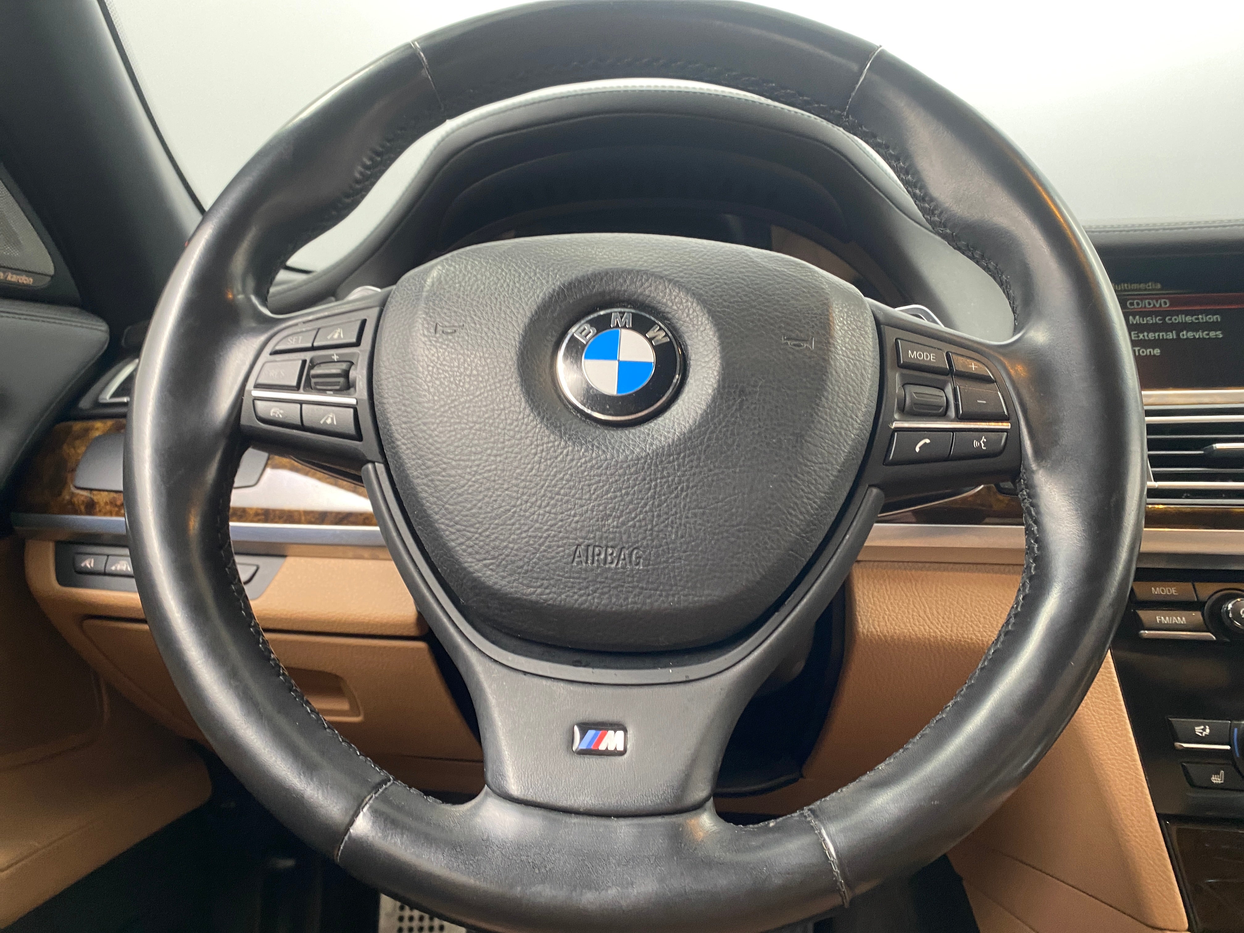 2015 BMW 7 Series 750Li 4