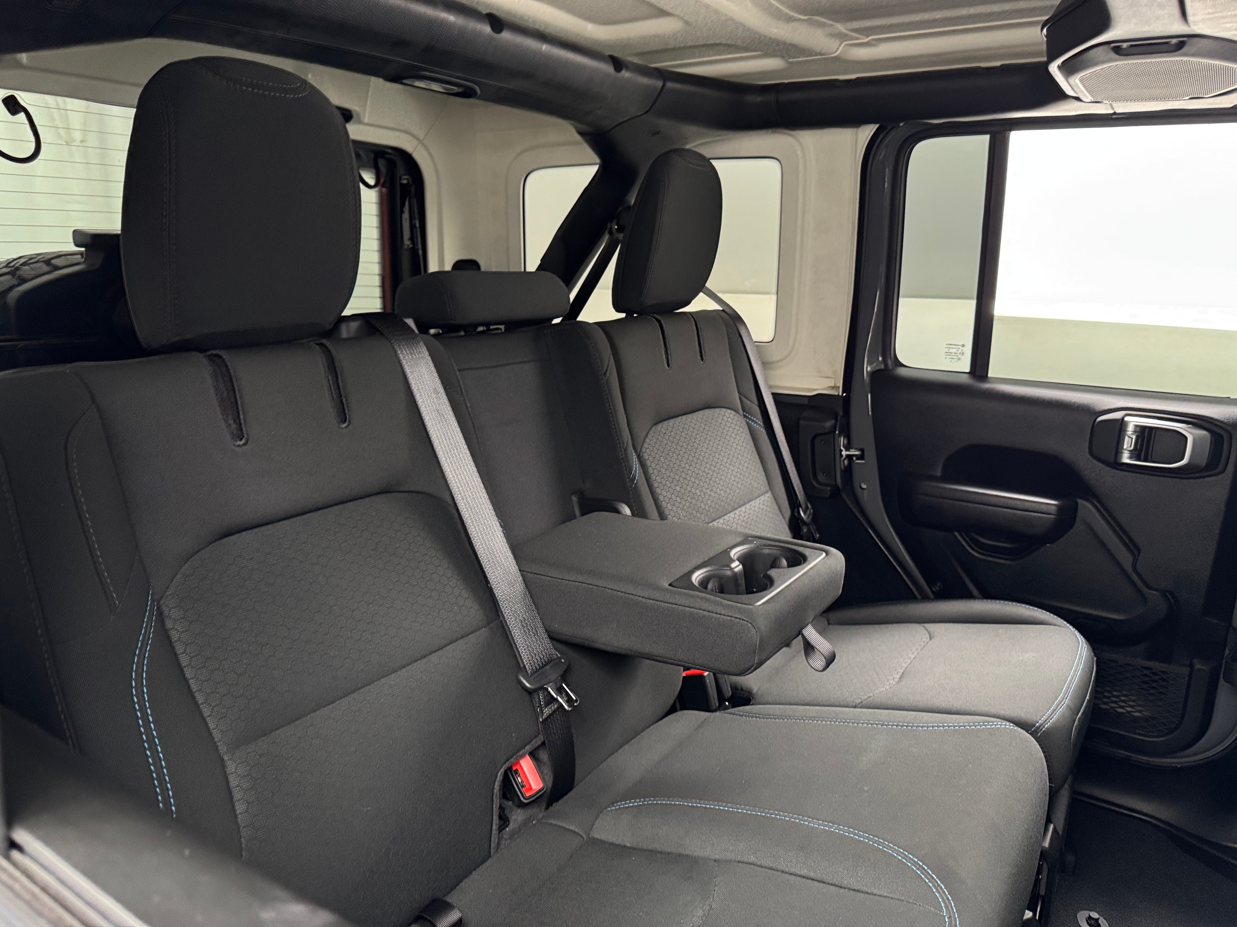 2022 Jeep Wrangler Unlimited Rubicon 4xe 6