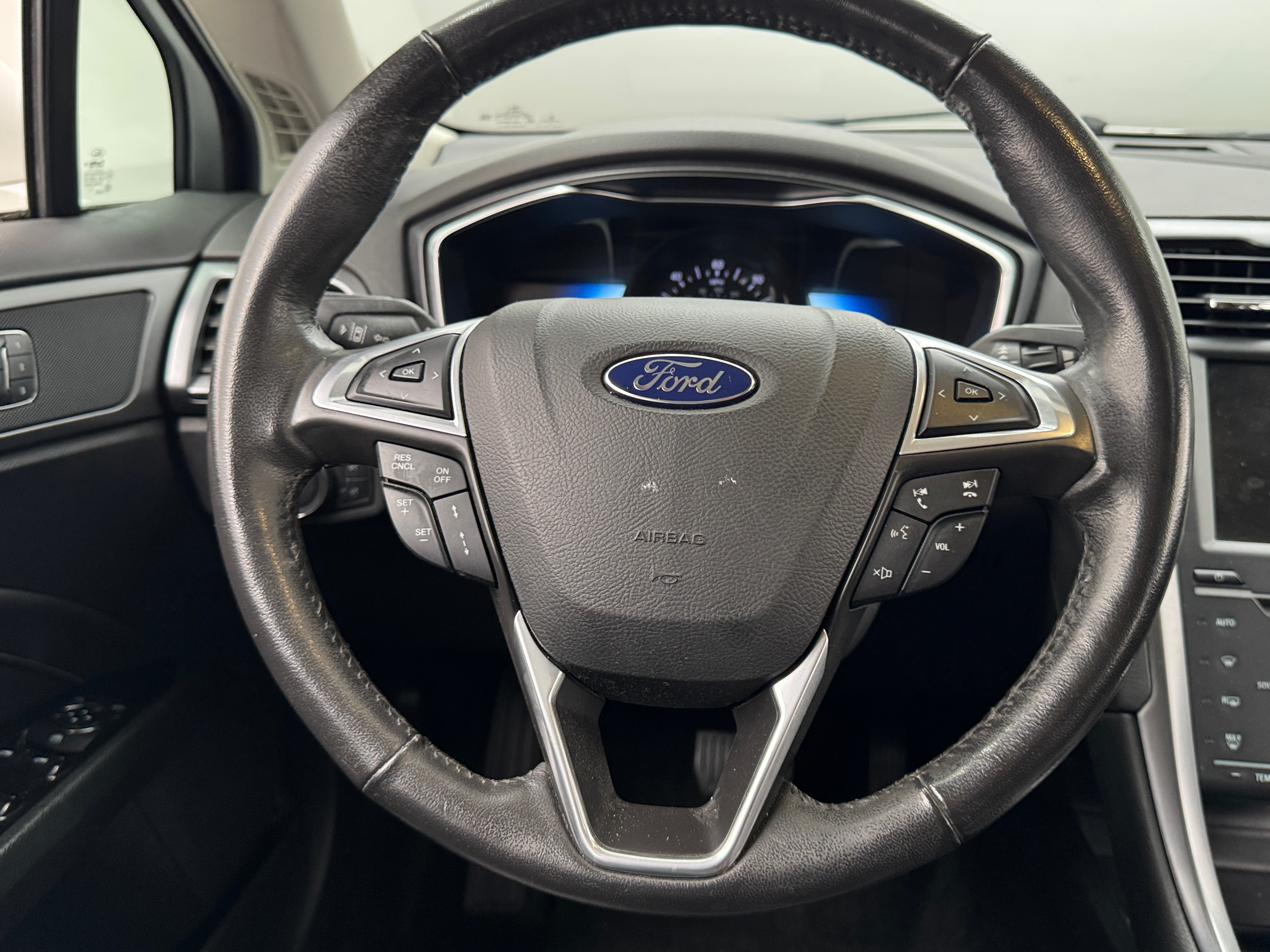 2013 Ford Fusion Titanium 4