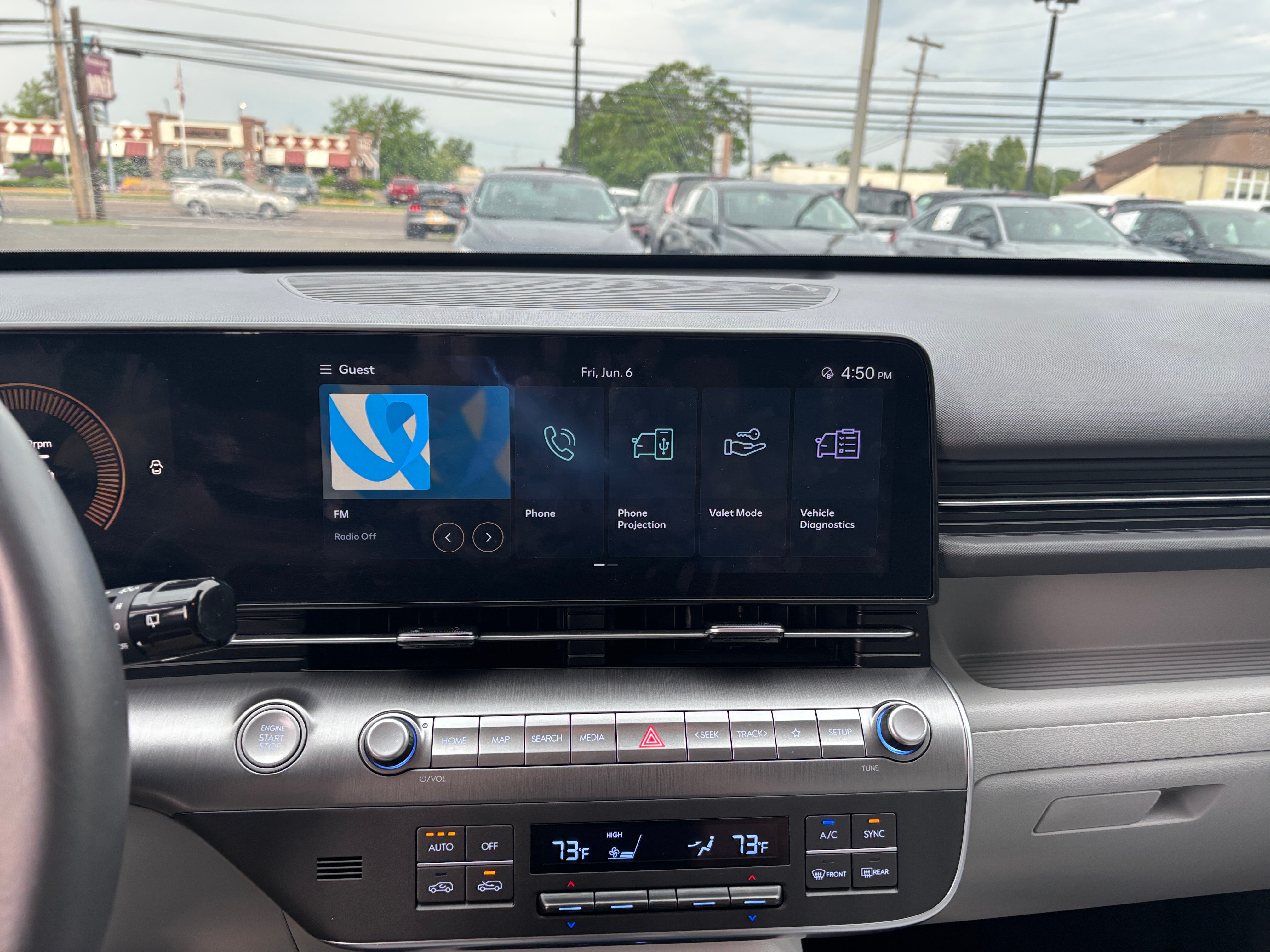 2024 Hyundai Kona SEL 4