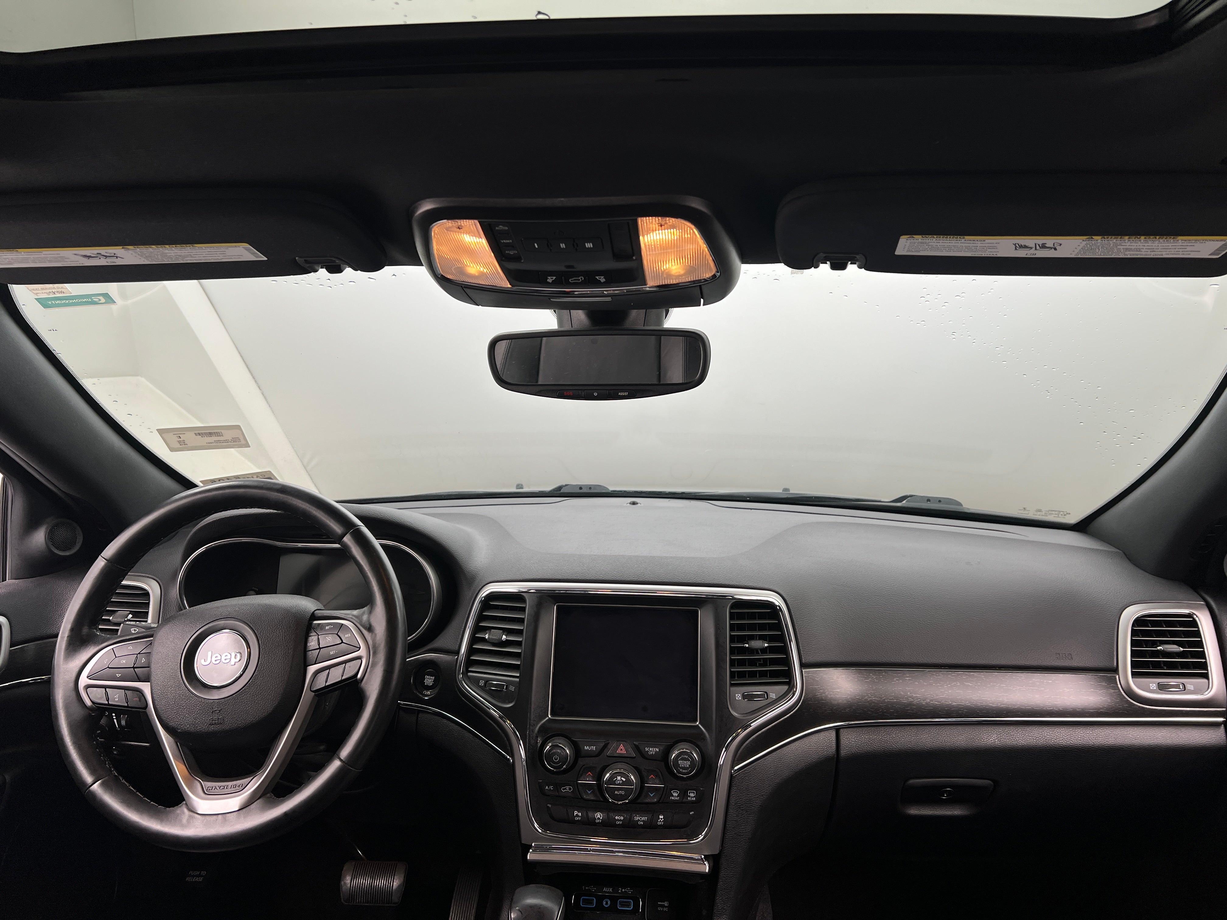 2018 Jeep Grand Cherokee Limited Edition 2