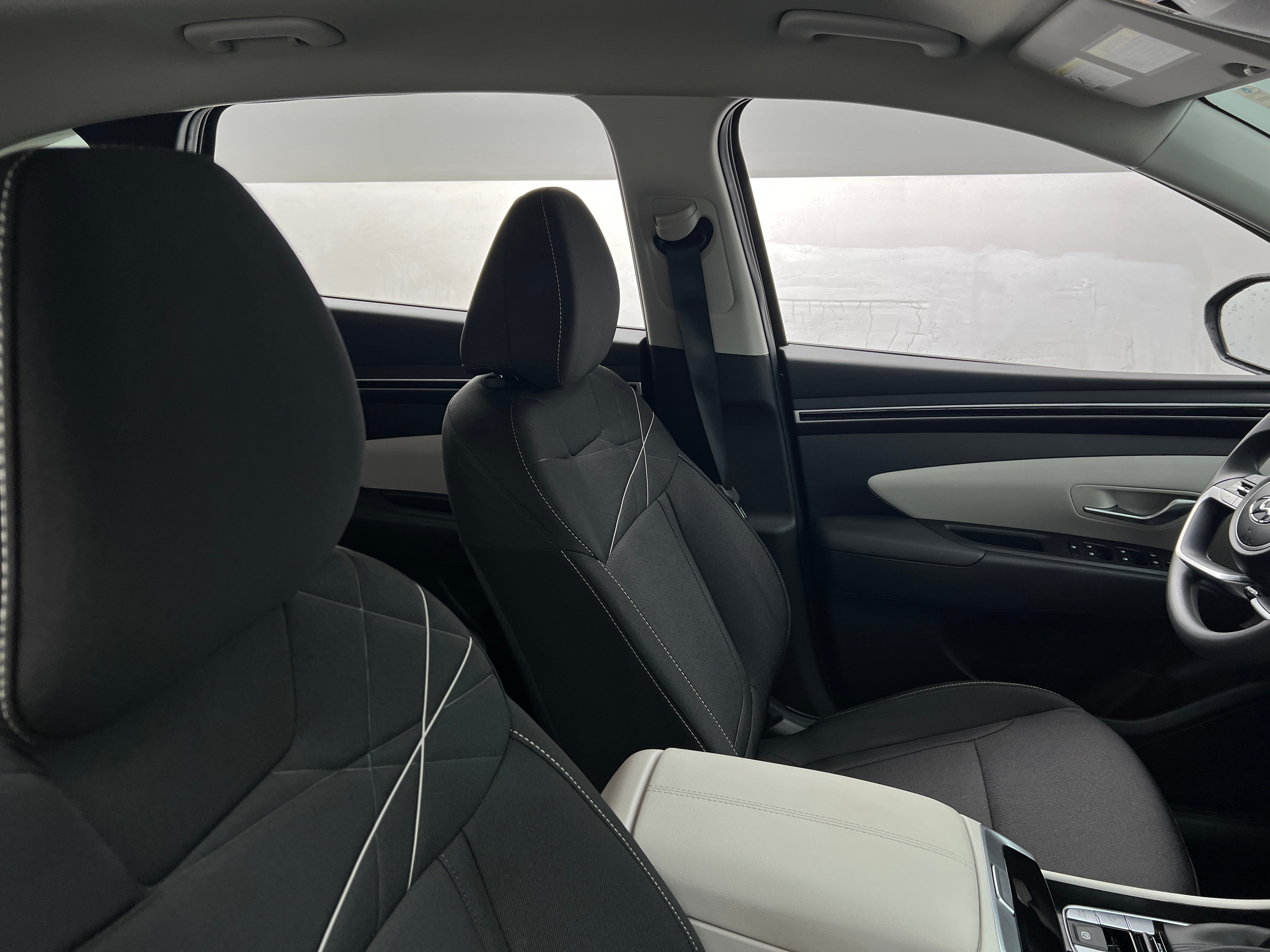 2024 Hyundai Tucson SE 2