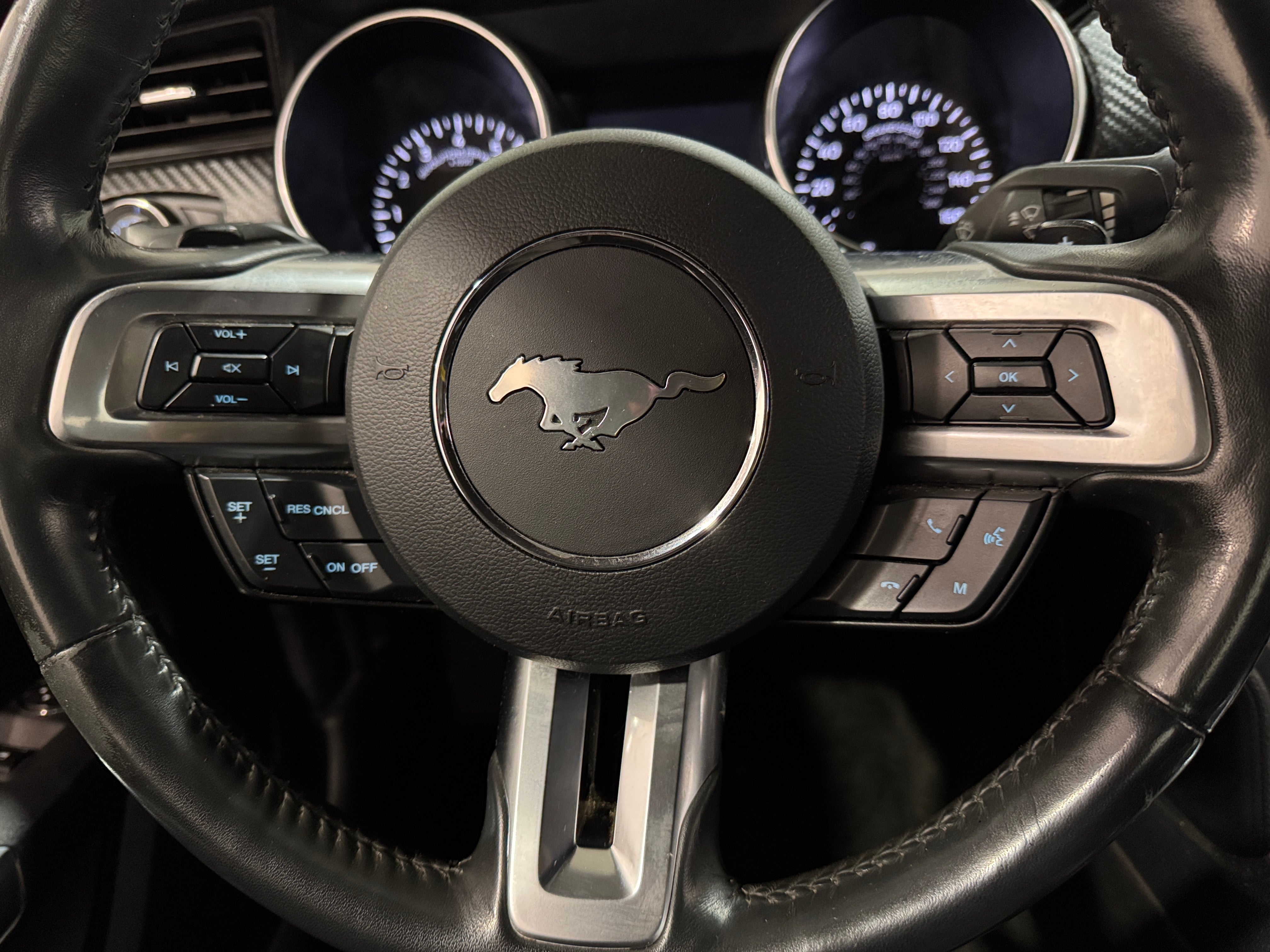 2018 Ford Mustang  4