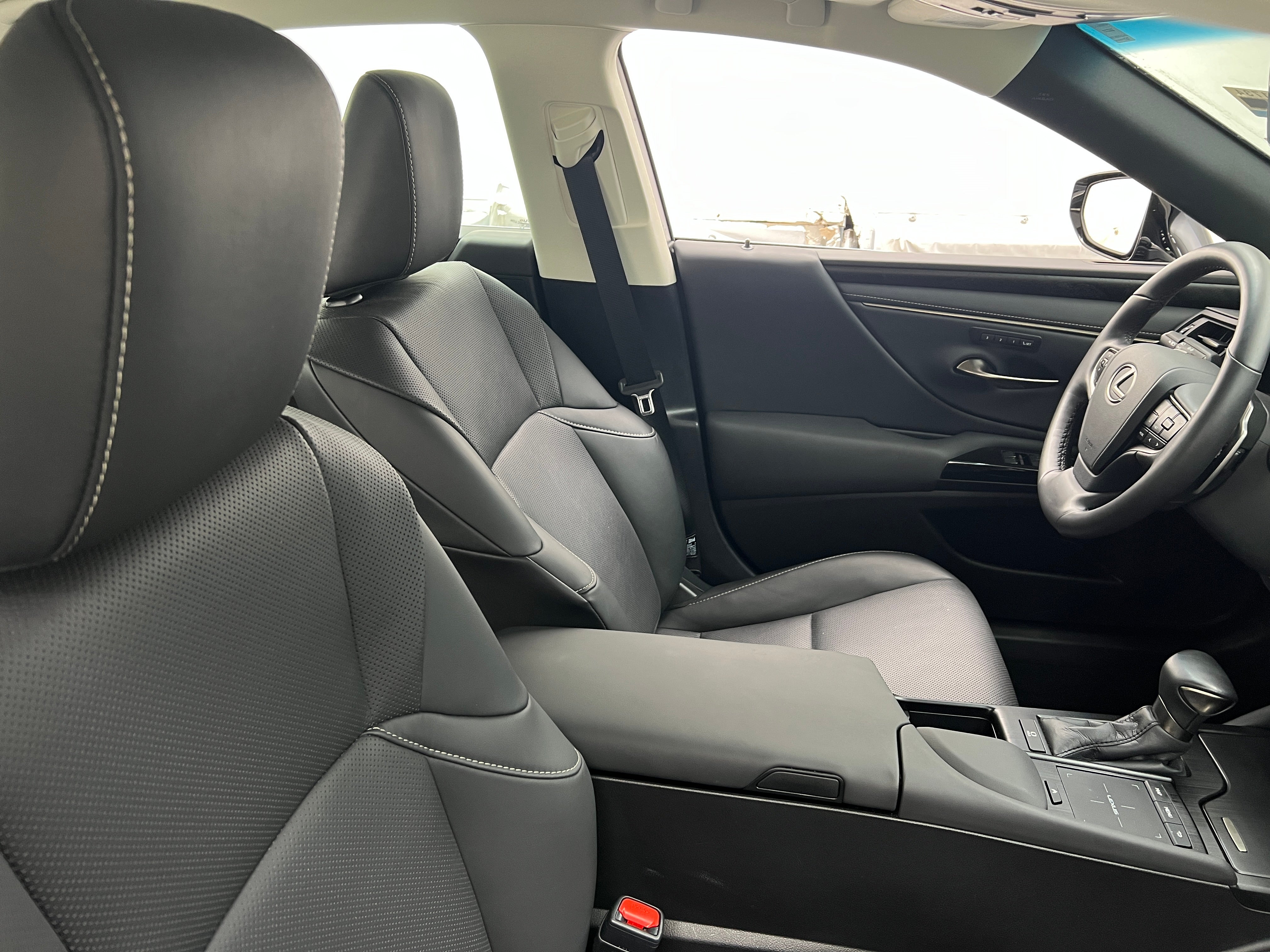 2022 Lexus ES 350 2