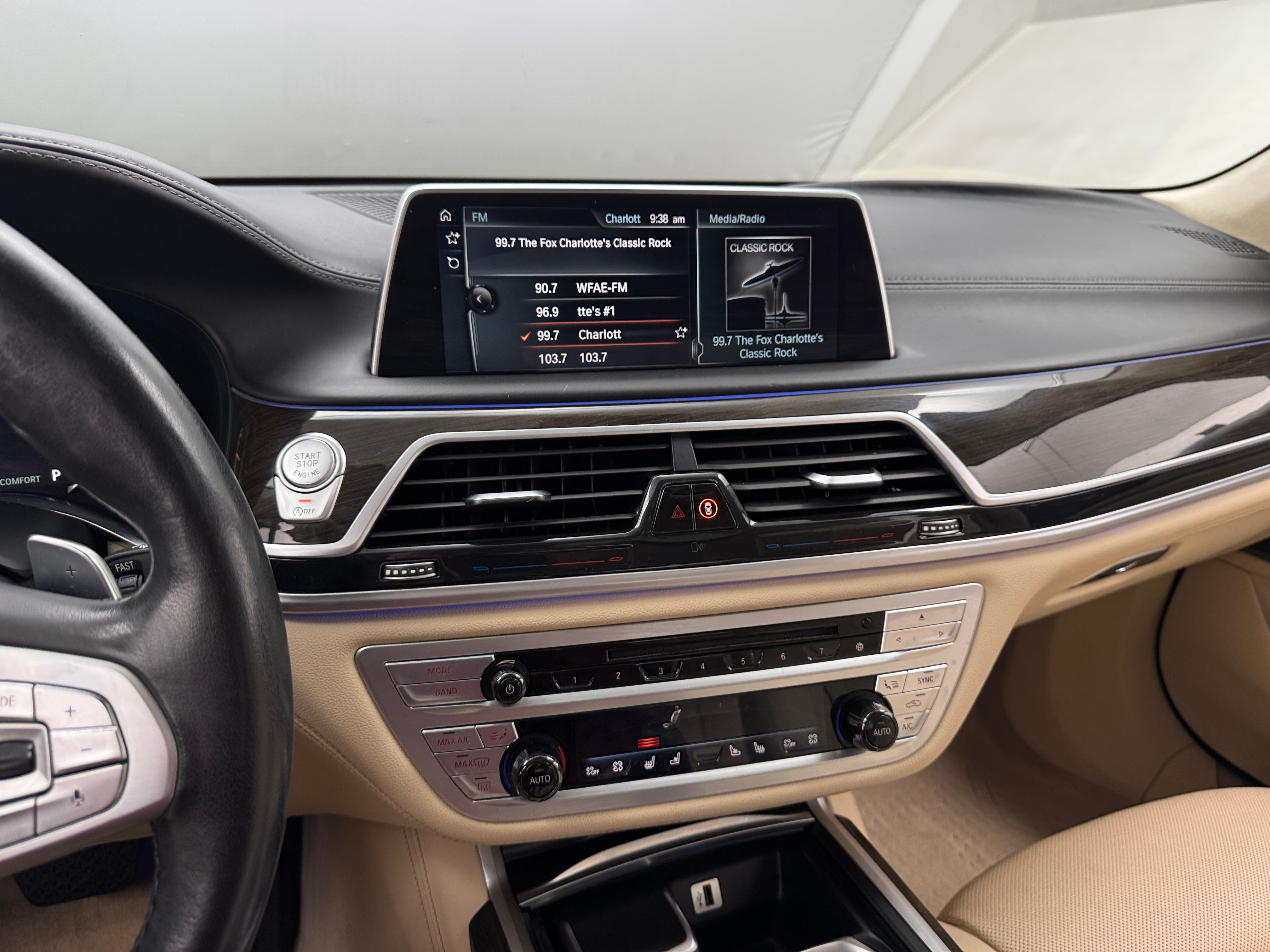 2017 BMW 7 Series 750i xDrive 3