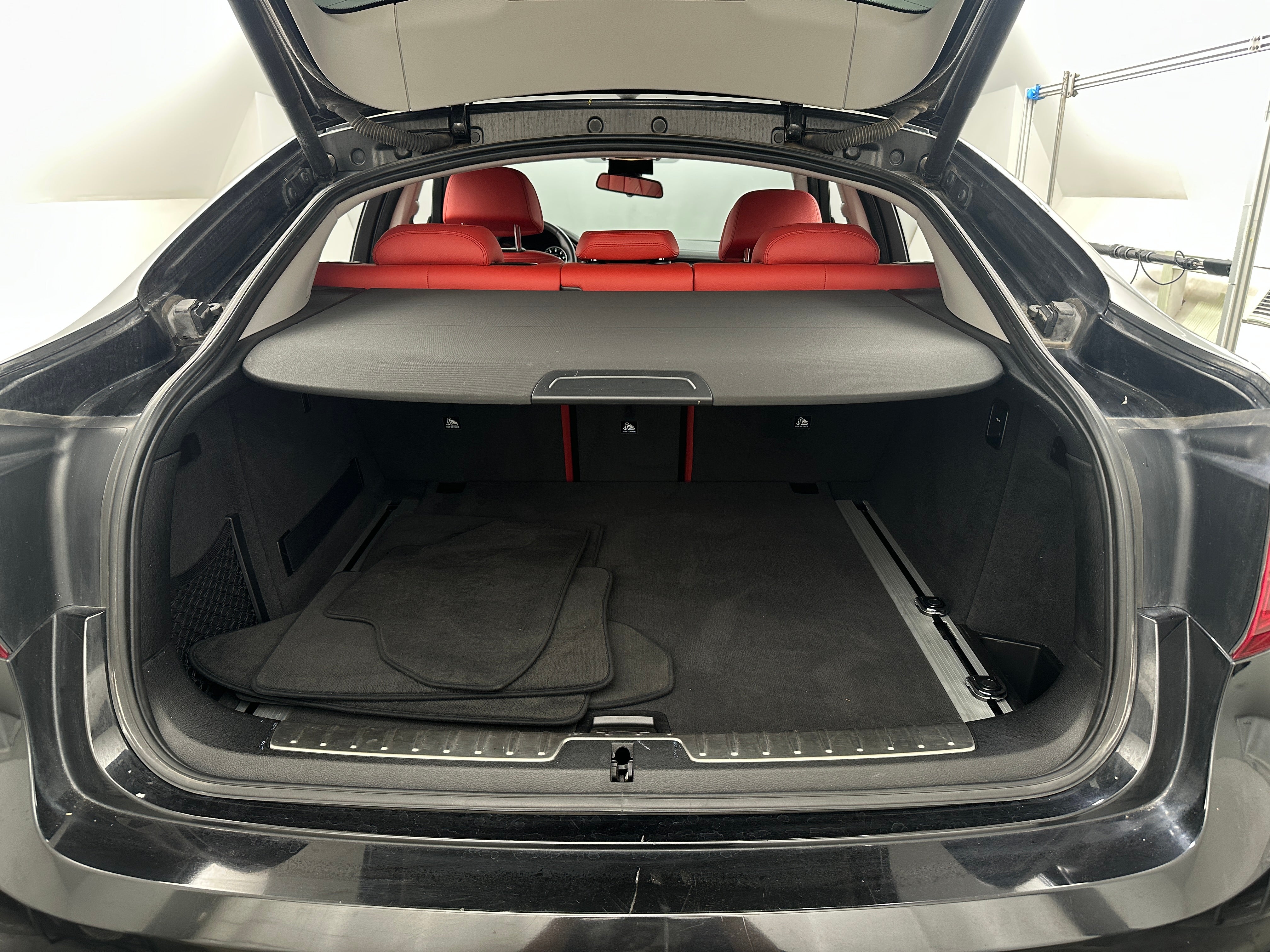 2016 BMW X6 xDrive50i 6