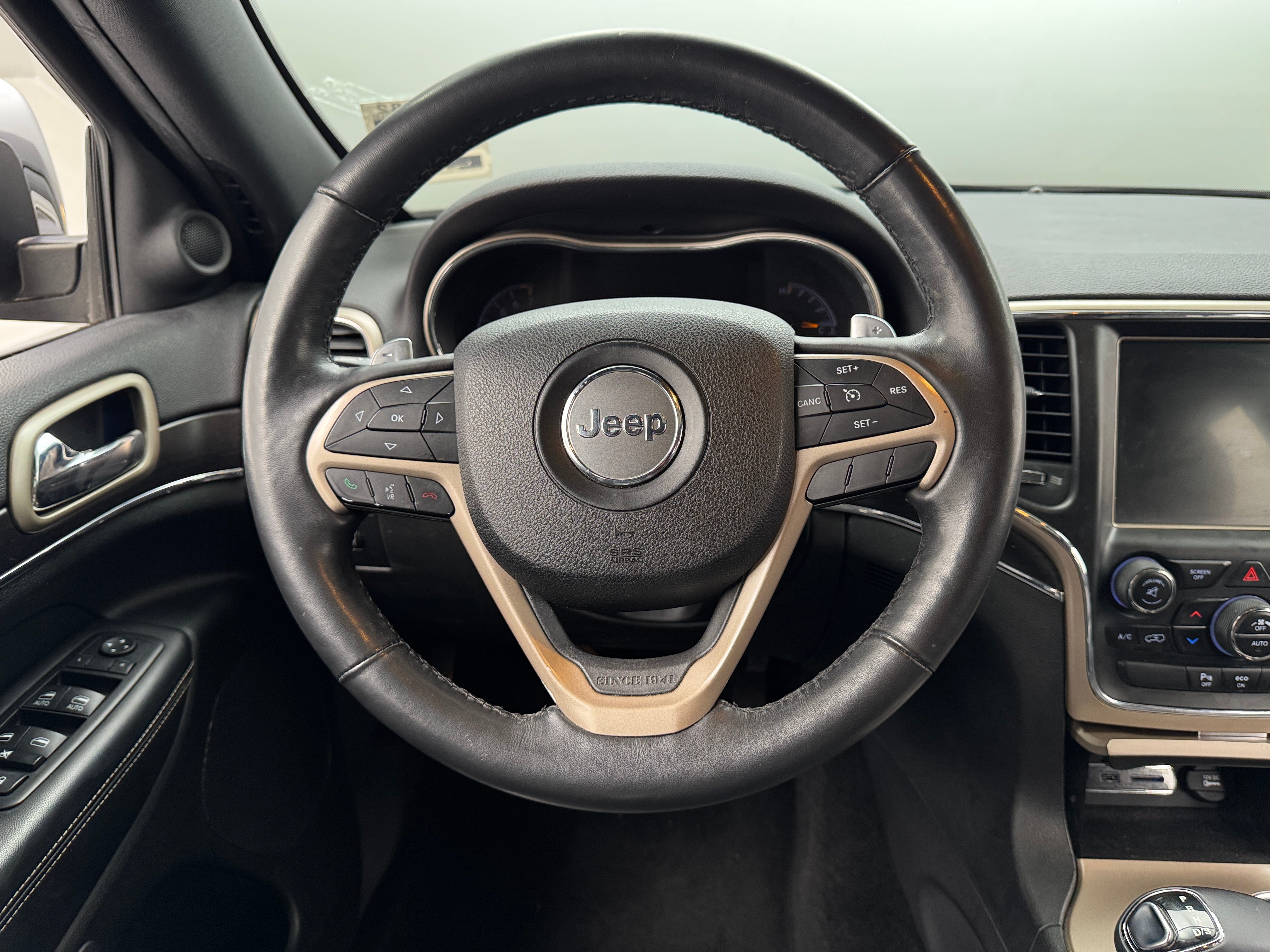 2015 Jeep Grand Cherokee Limited Edition 4