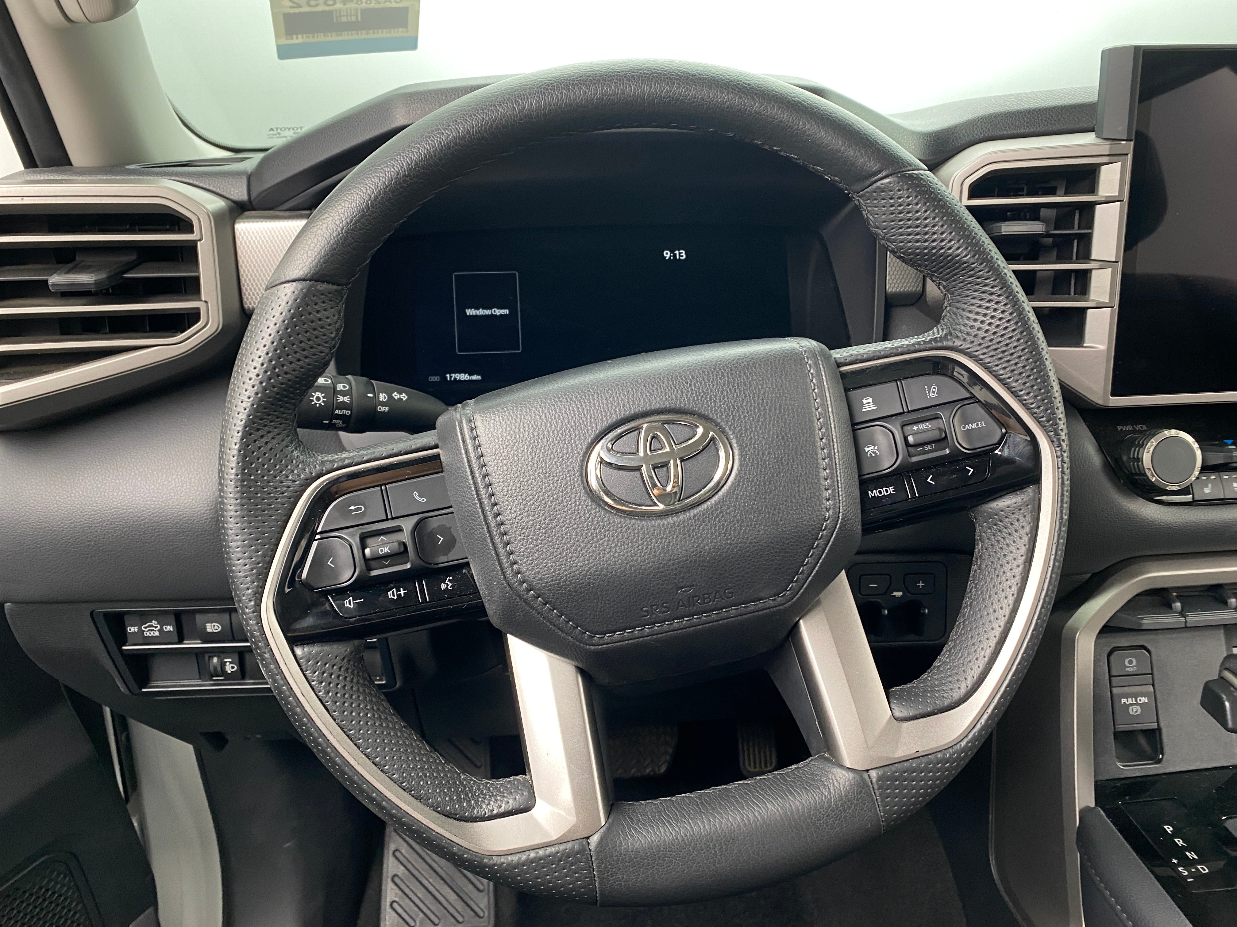 2023 Toyota Tundra Limited 4