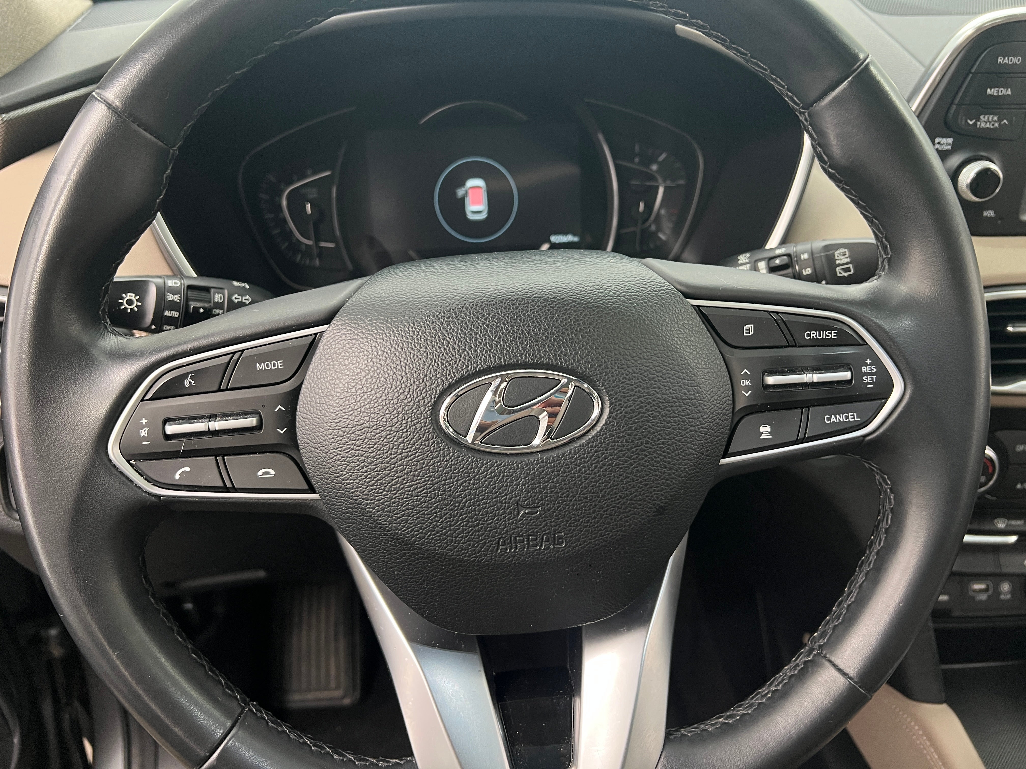 2019 Hyundai Santa Fe Limited 4