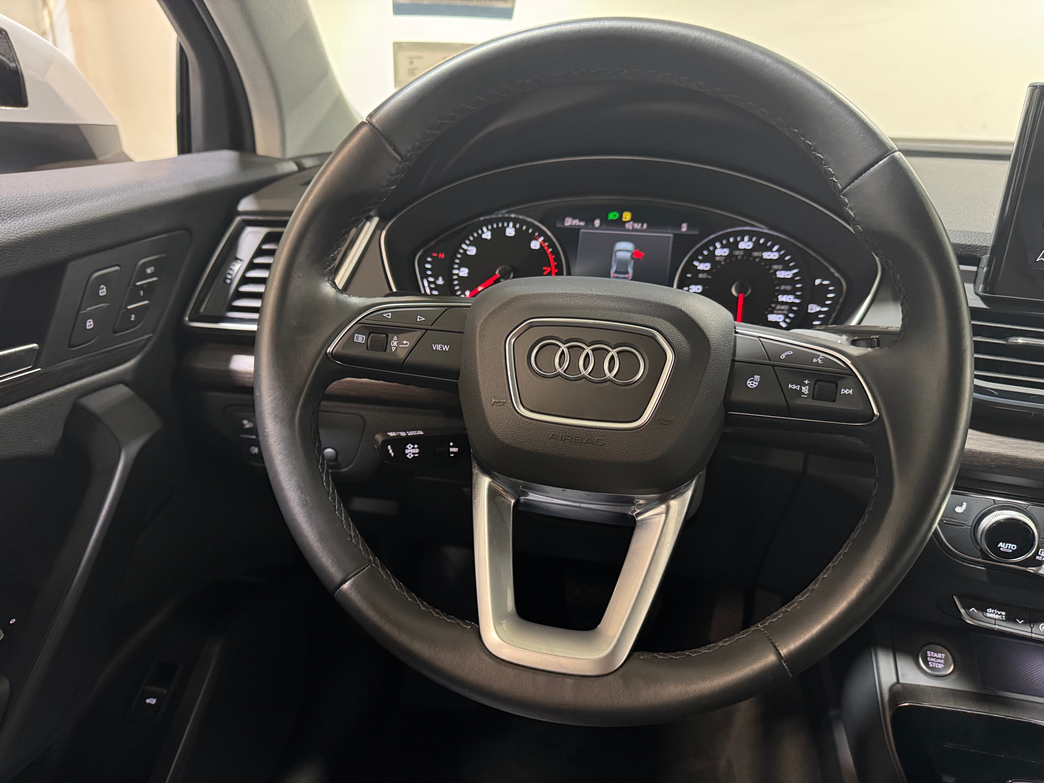 2023 Audi Q5 e Premium 4