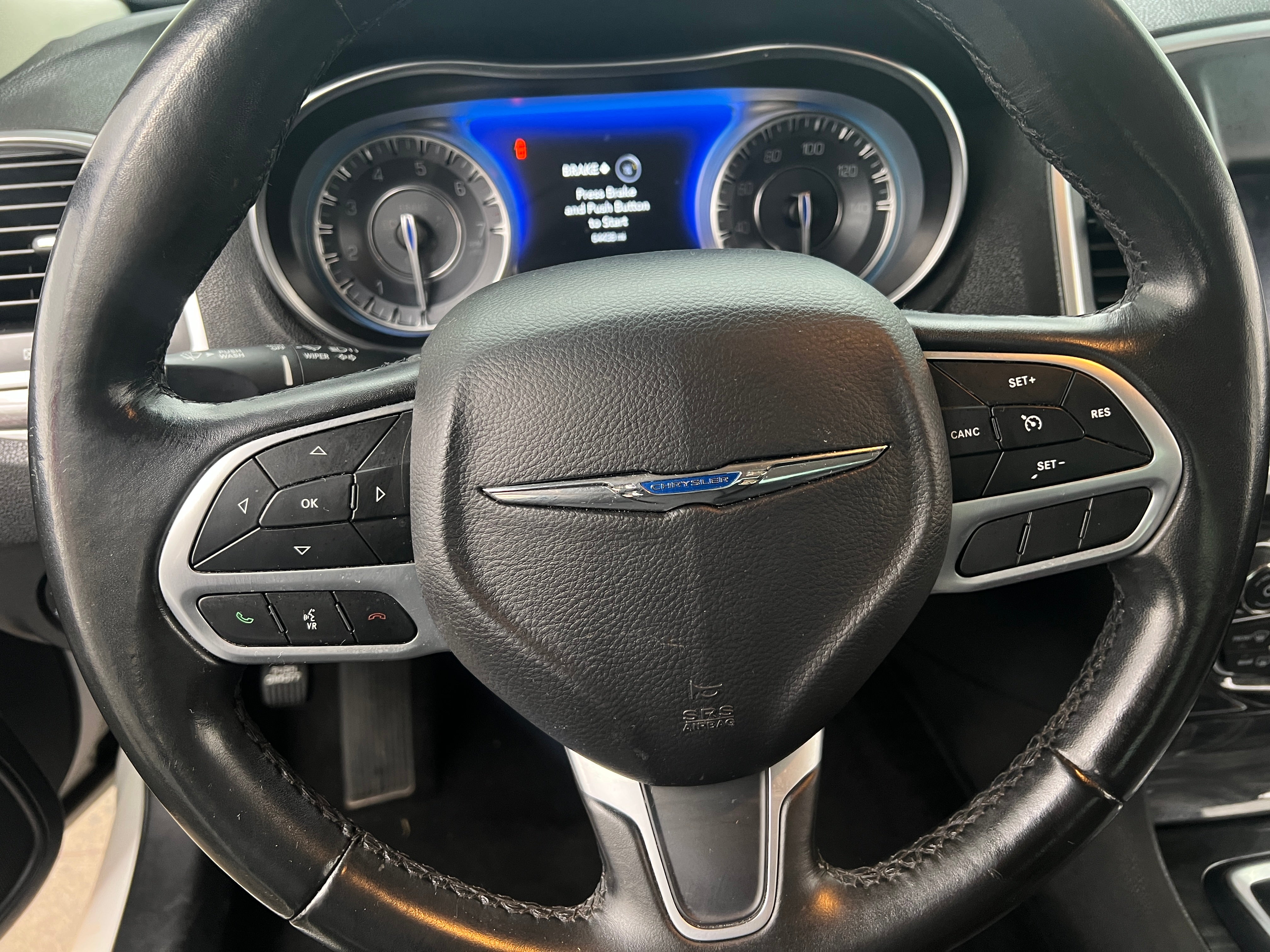 2019 Chrysler 300 Touring 5