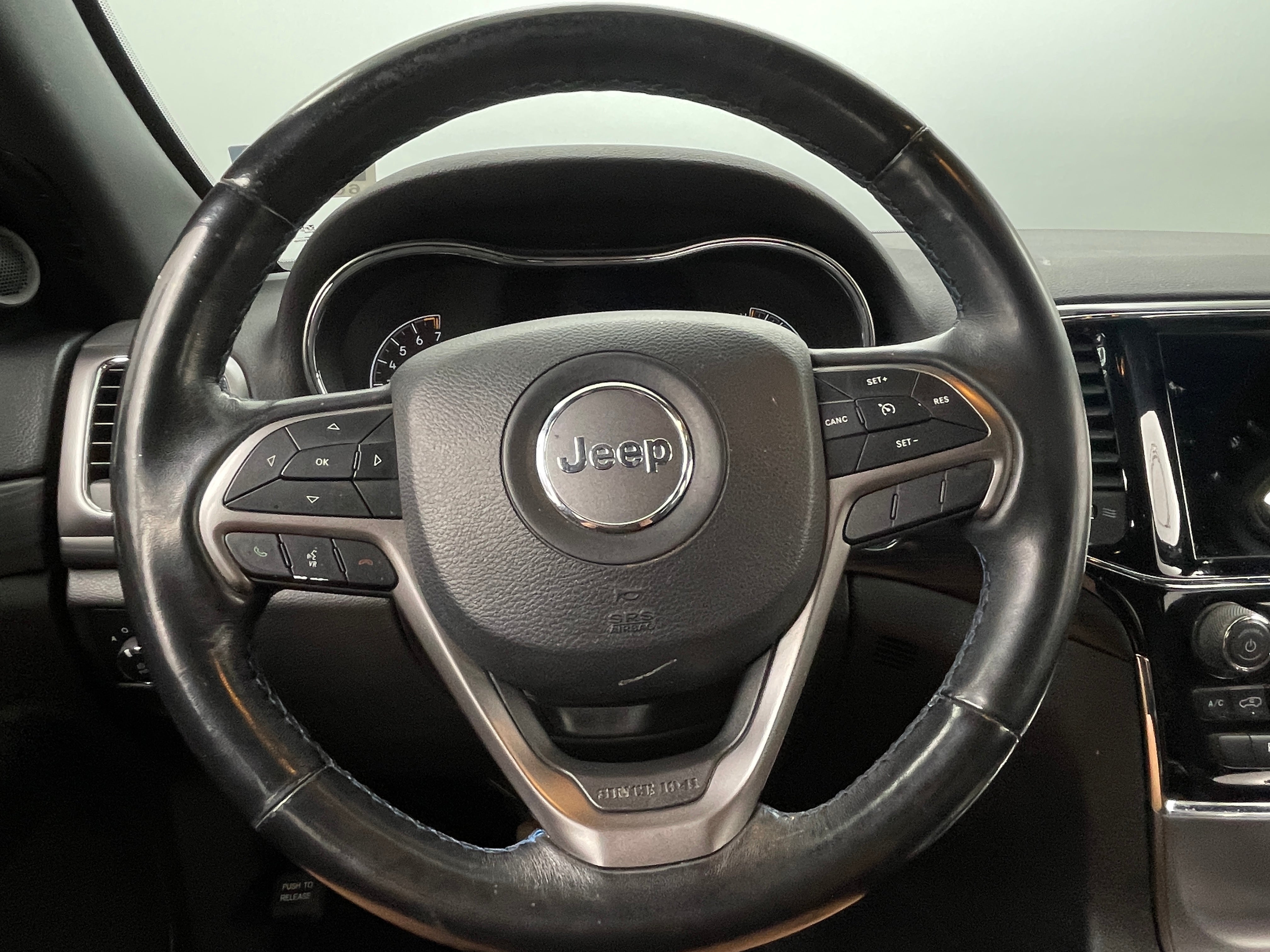 2019 Jeep Grand Cherokee Upland 5