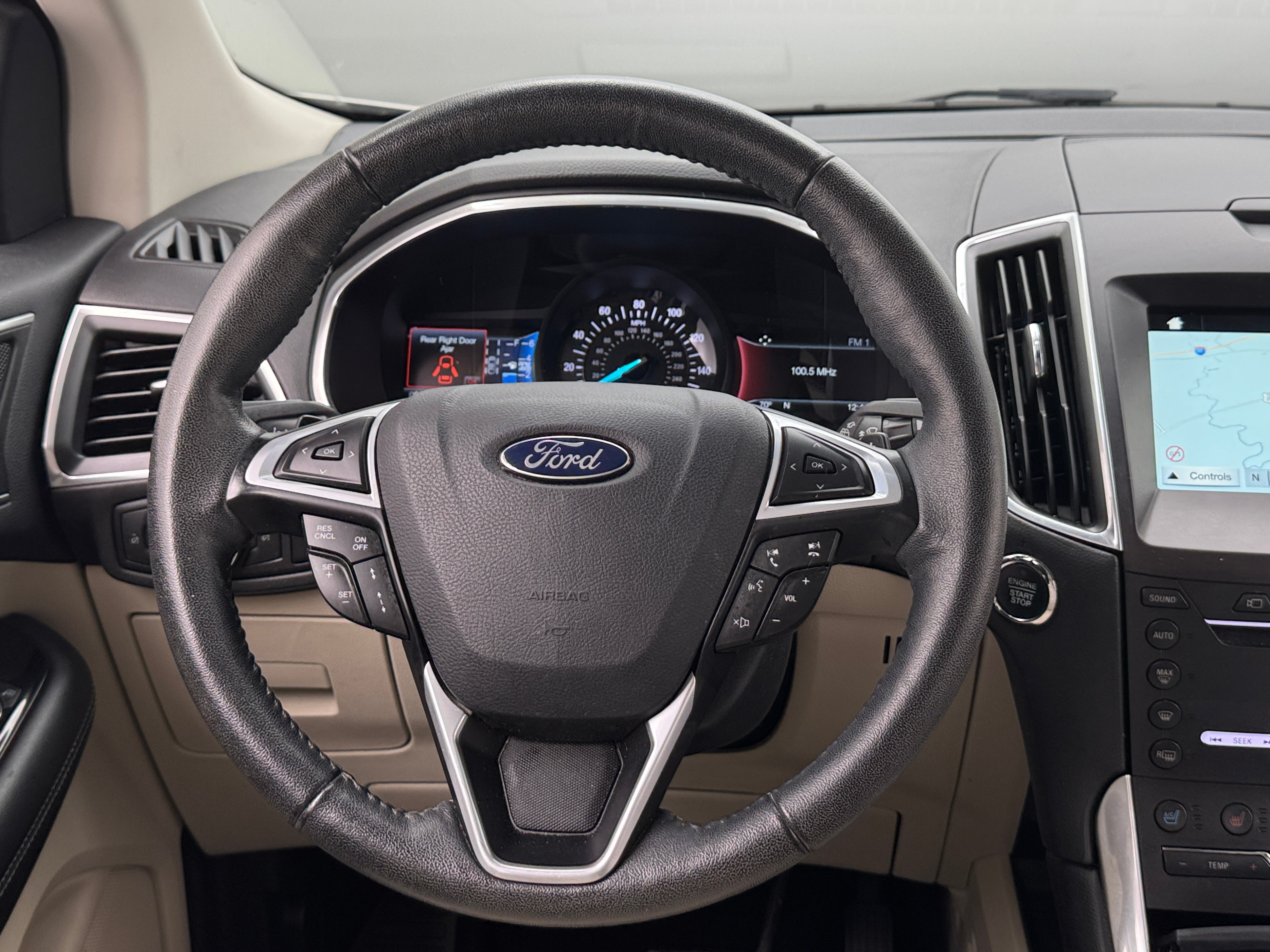 2016 Ford Edge Titanium 4