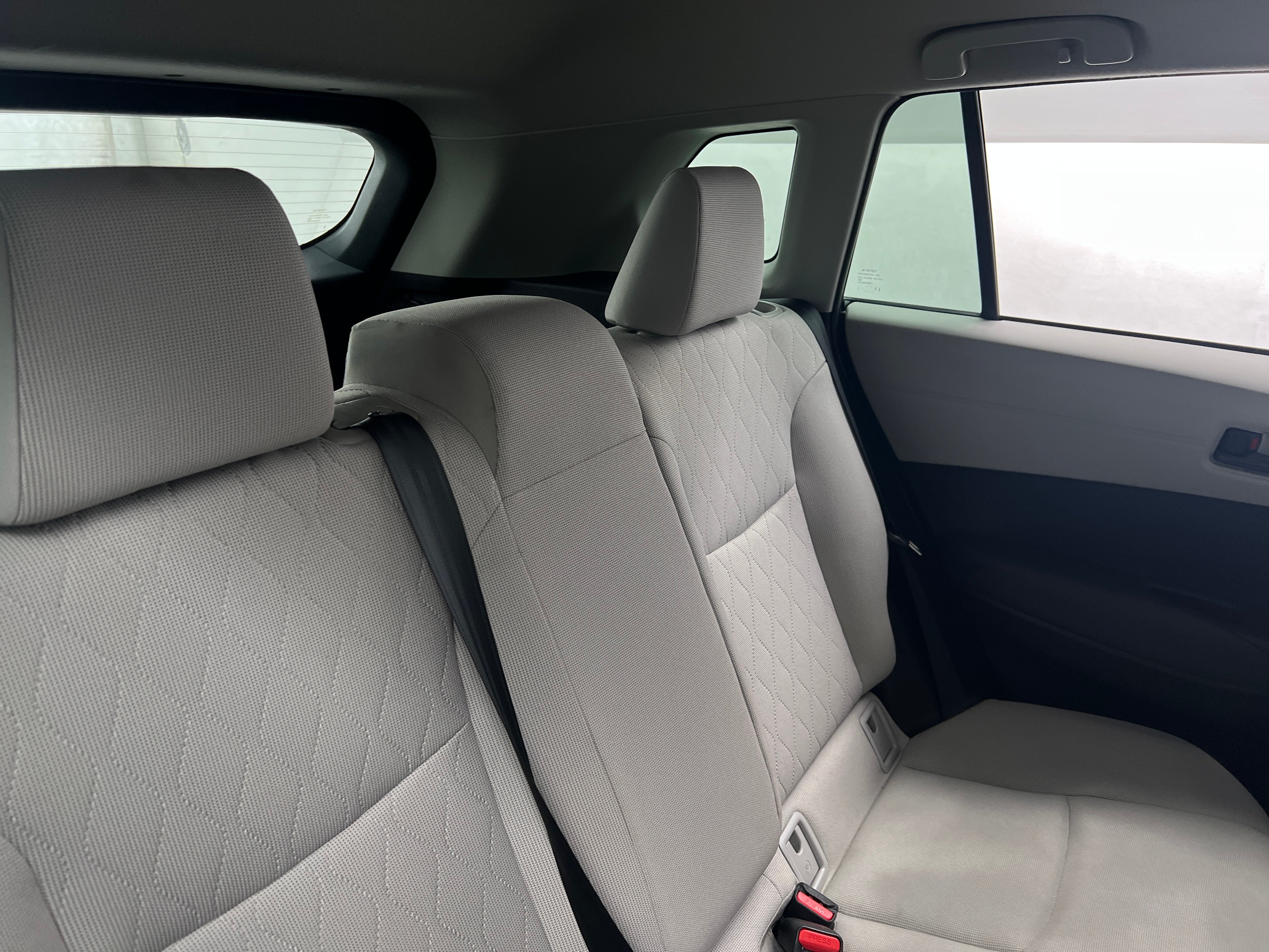 2024 Toyota Corolla Cross L 6