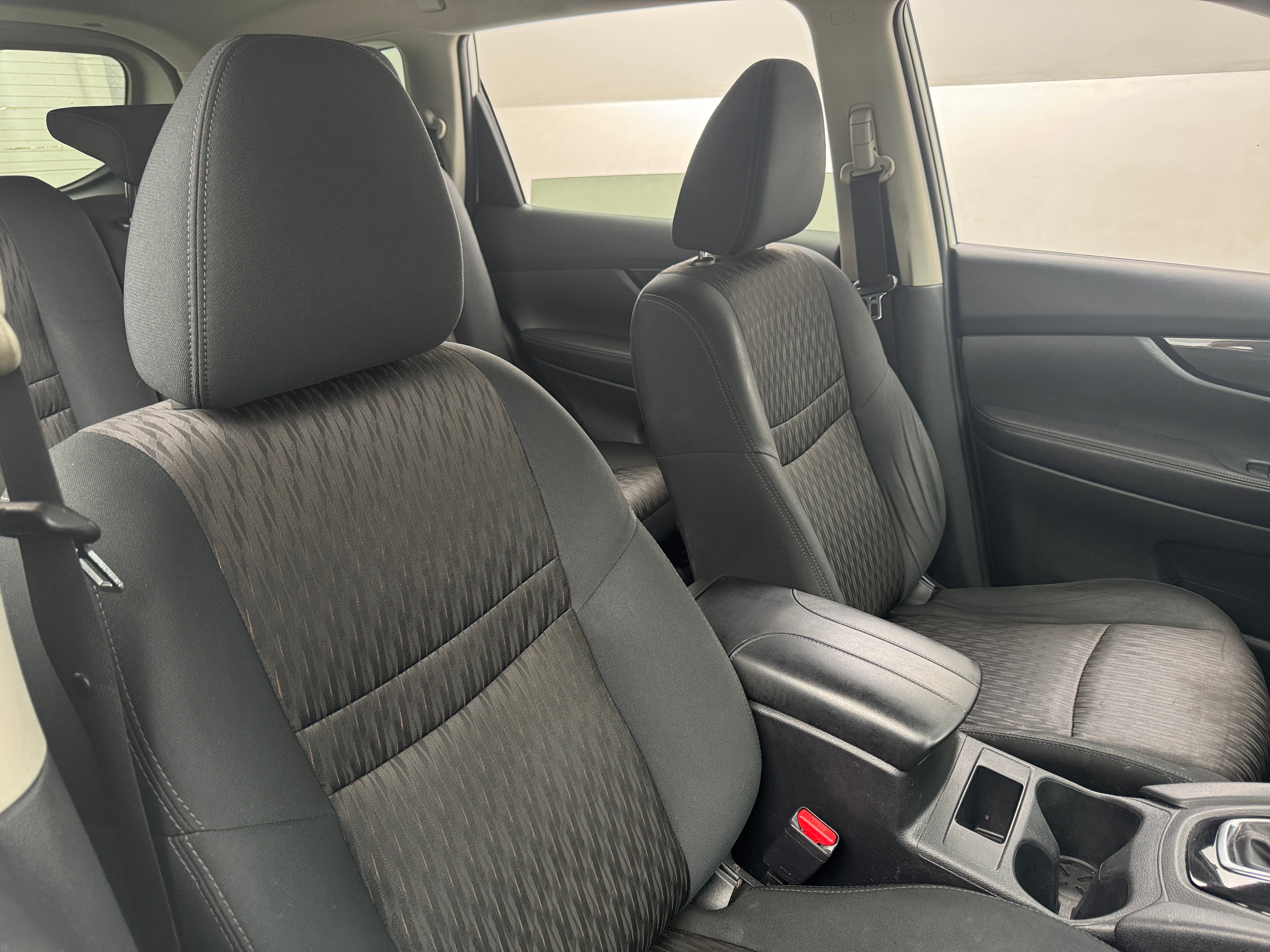2017 Nissan Rogue S 2