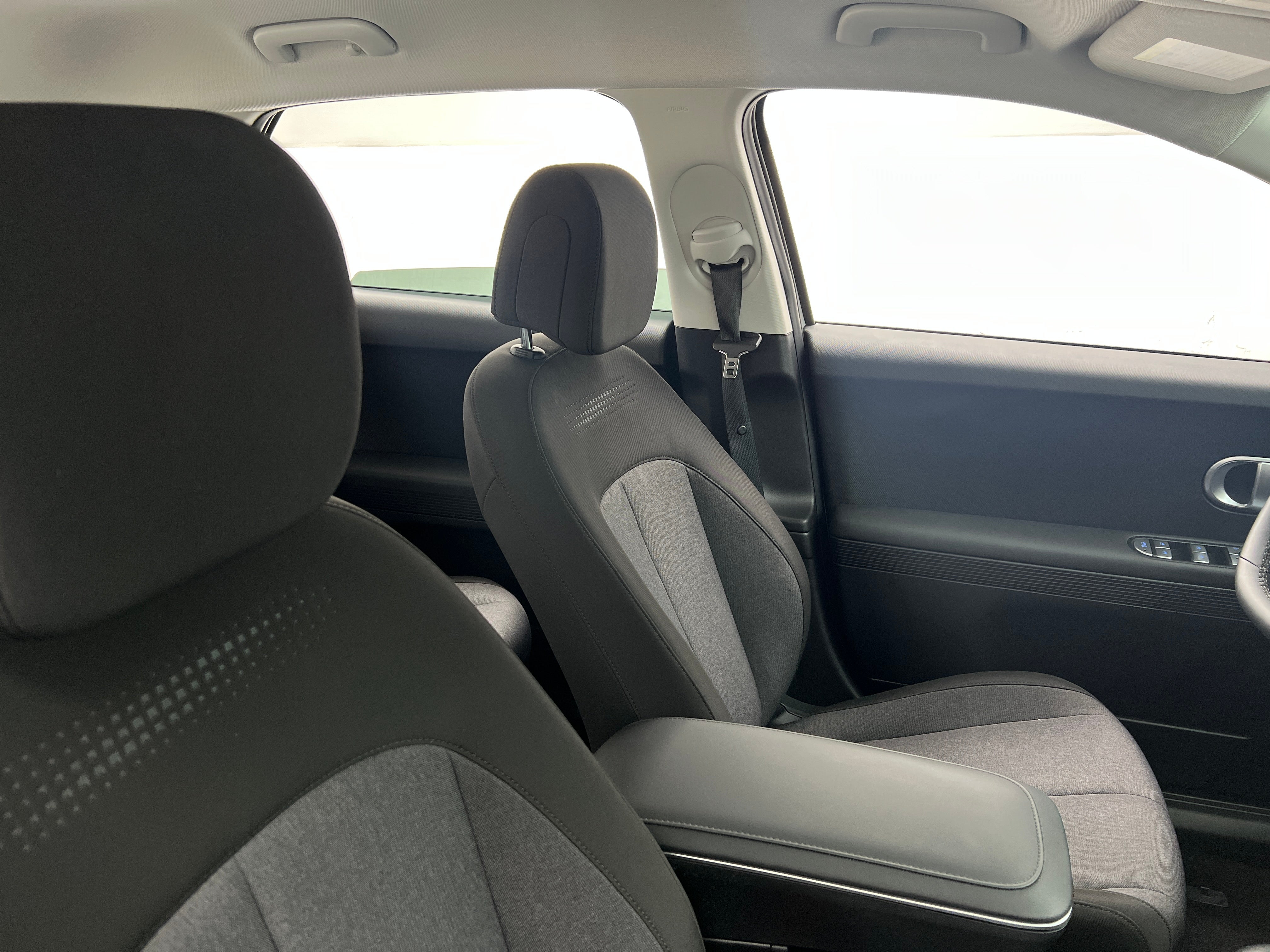 2024 Hyundai Ioniq 5 SEL 2