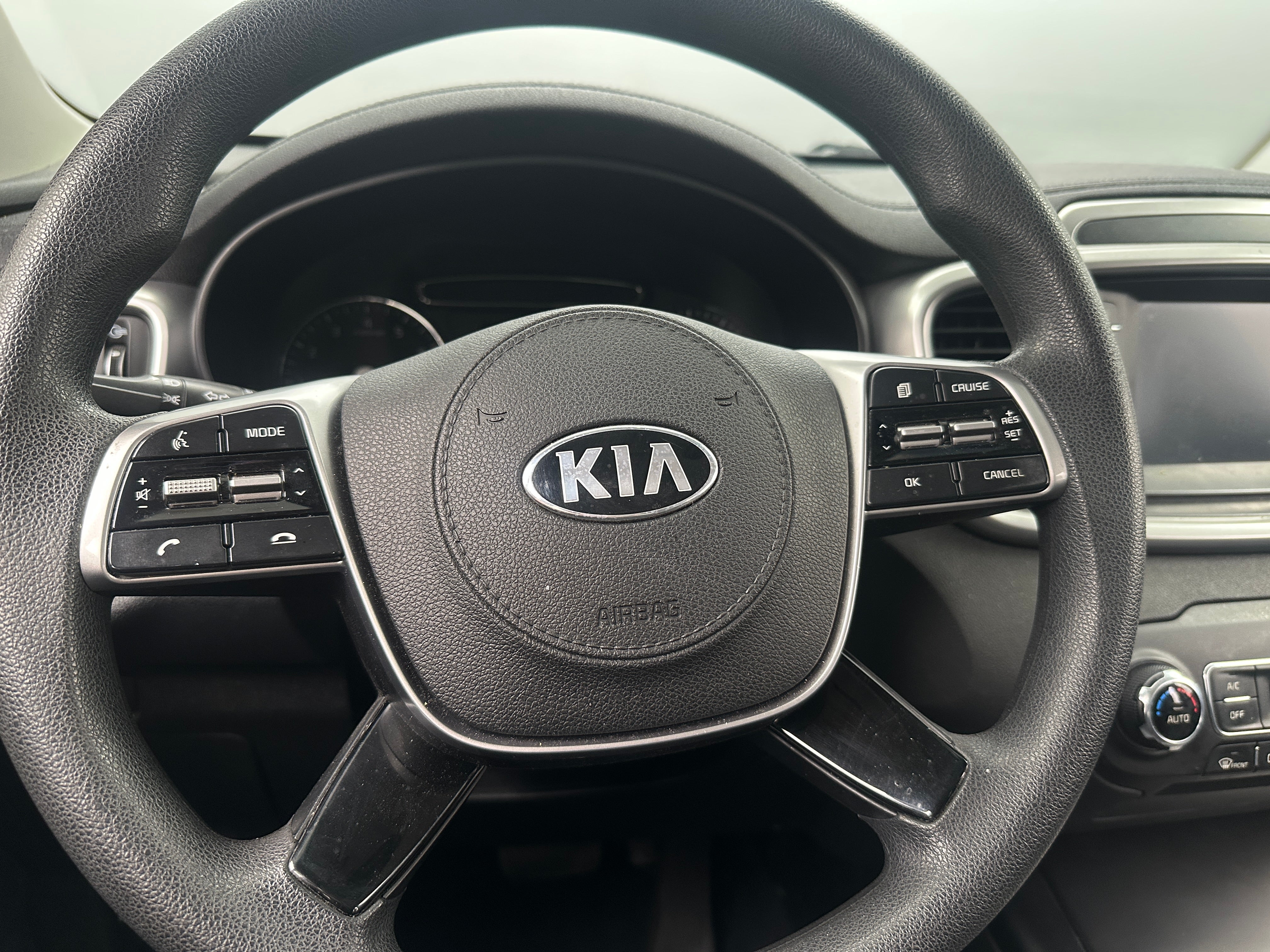 2019 Kia Sorento LX 5