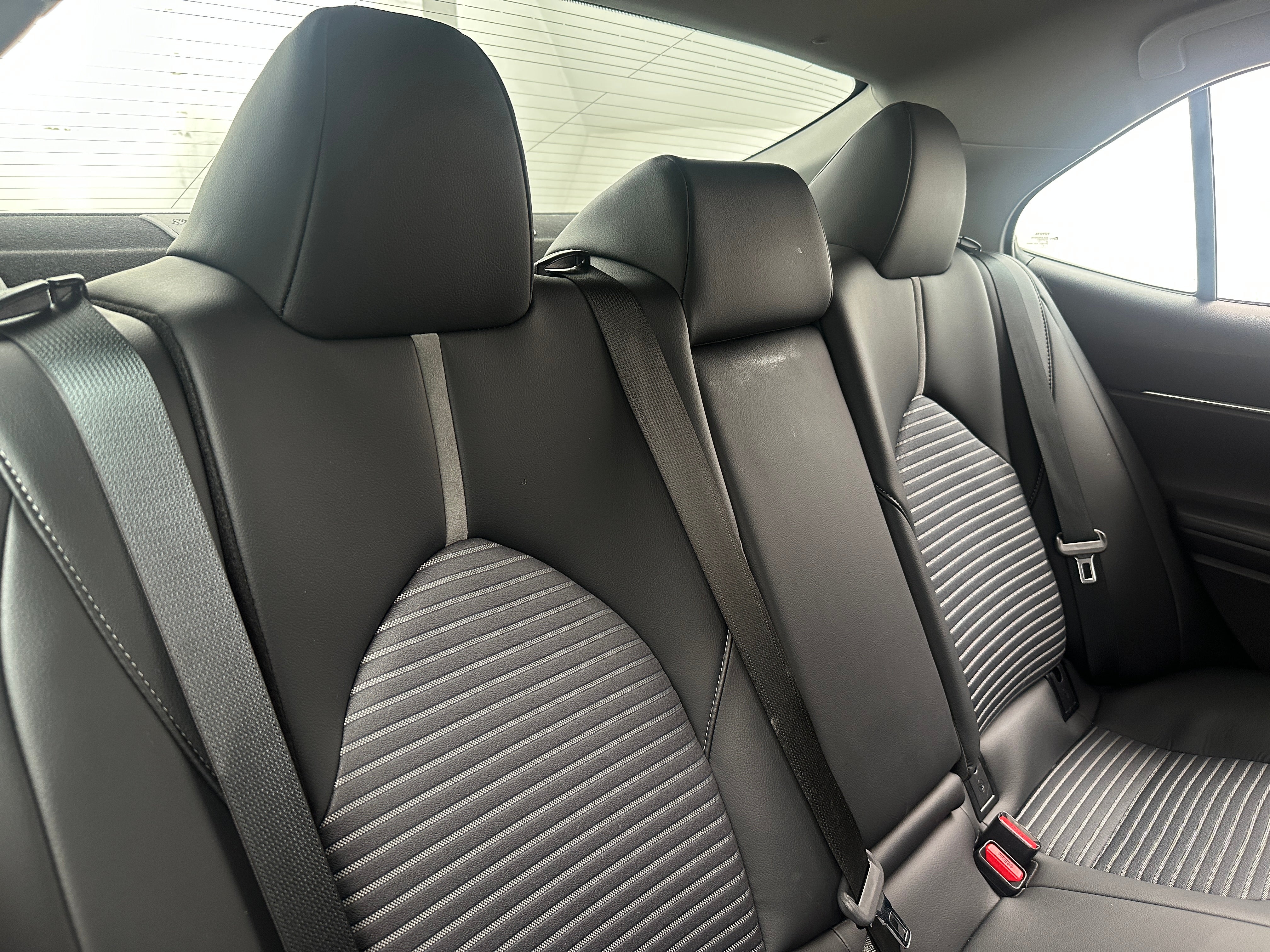 2024 Toyota Camry SE 6