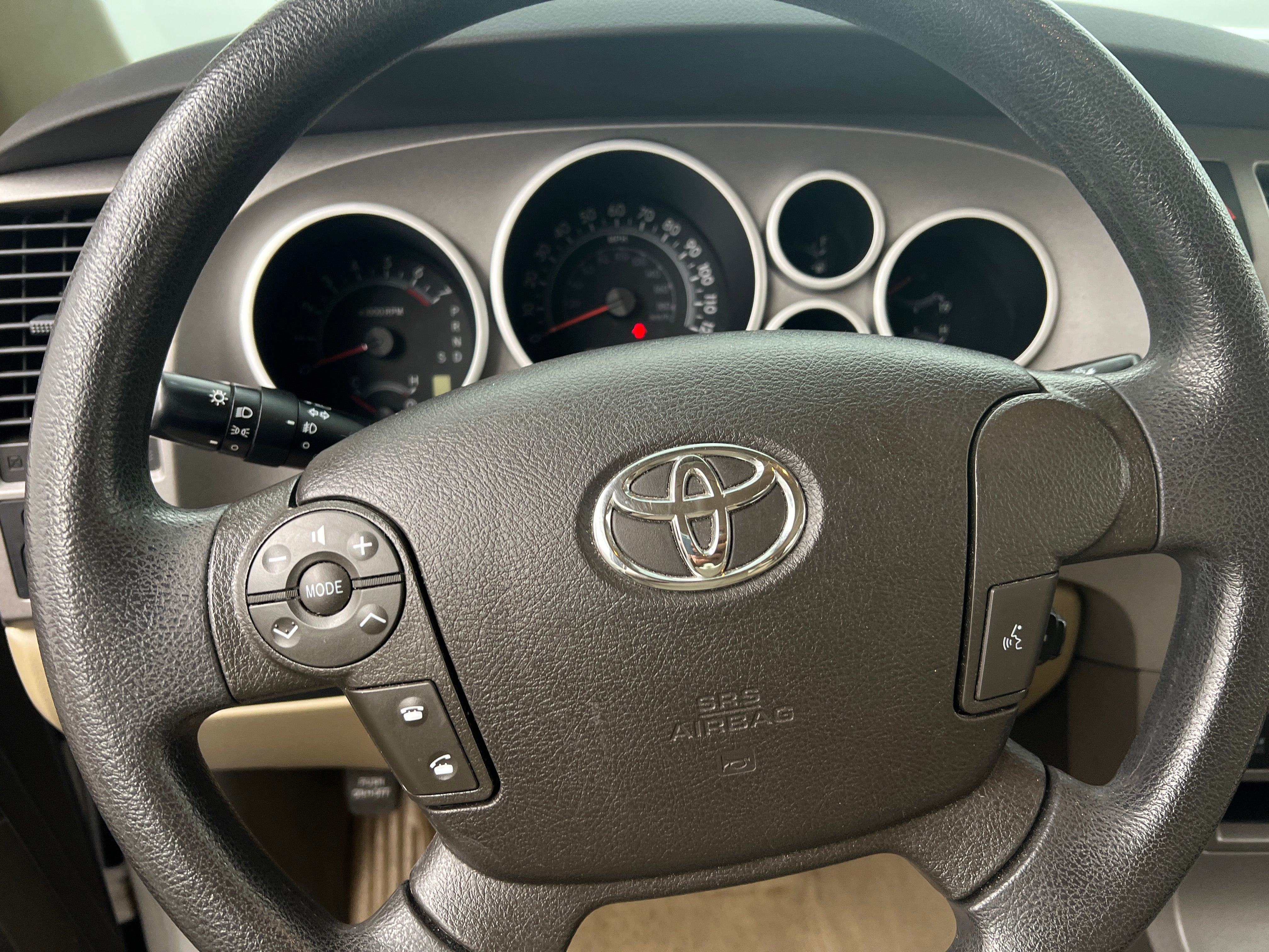 2010 Toyota Tundra  5