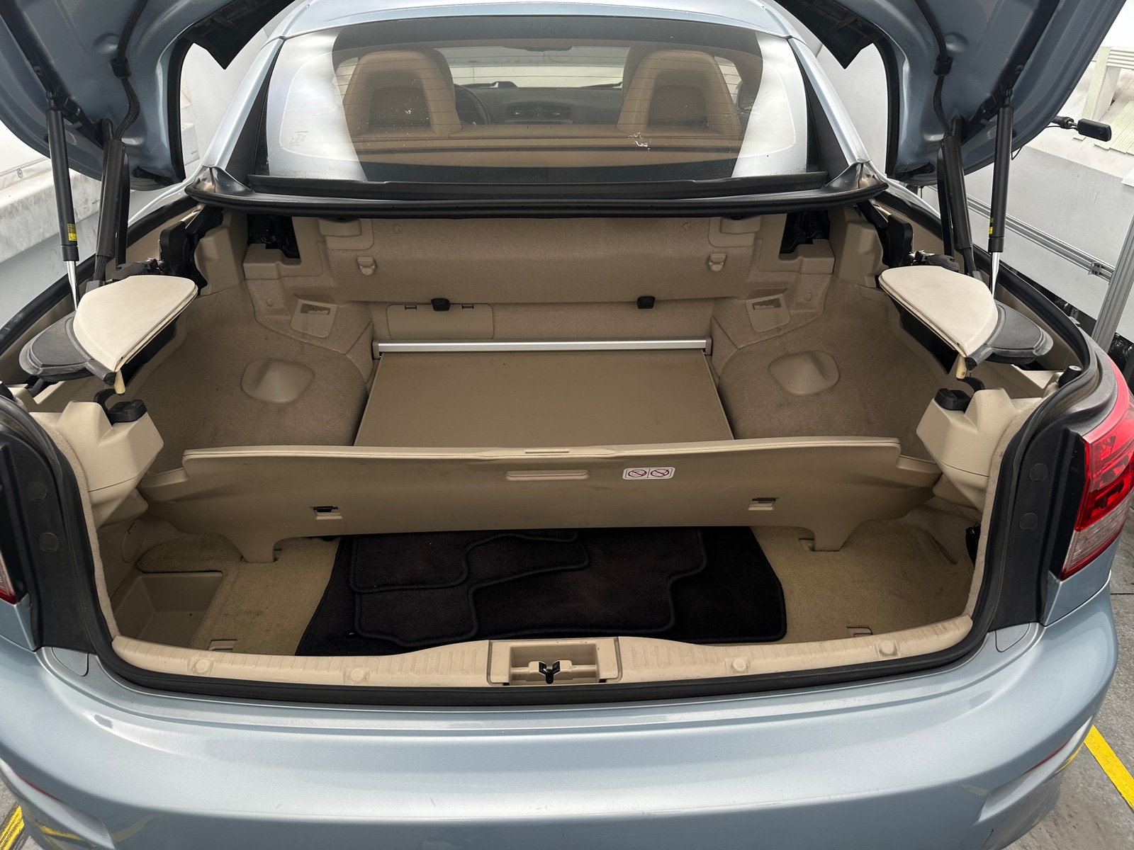 Thumbnail: 2010 Lexus IS - 6