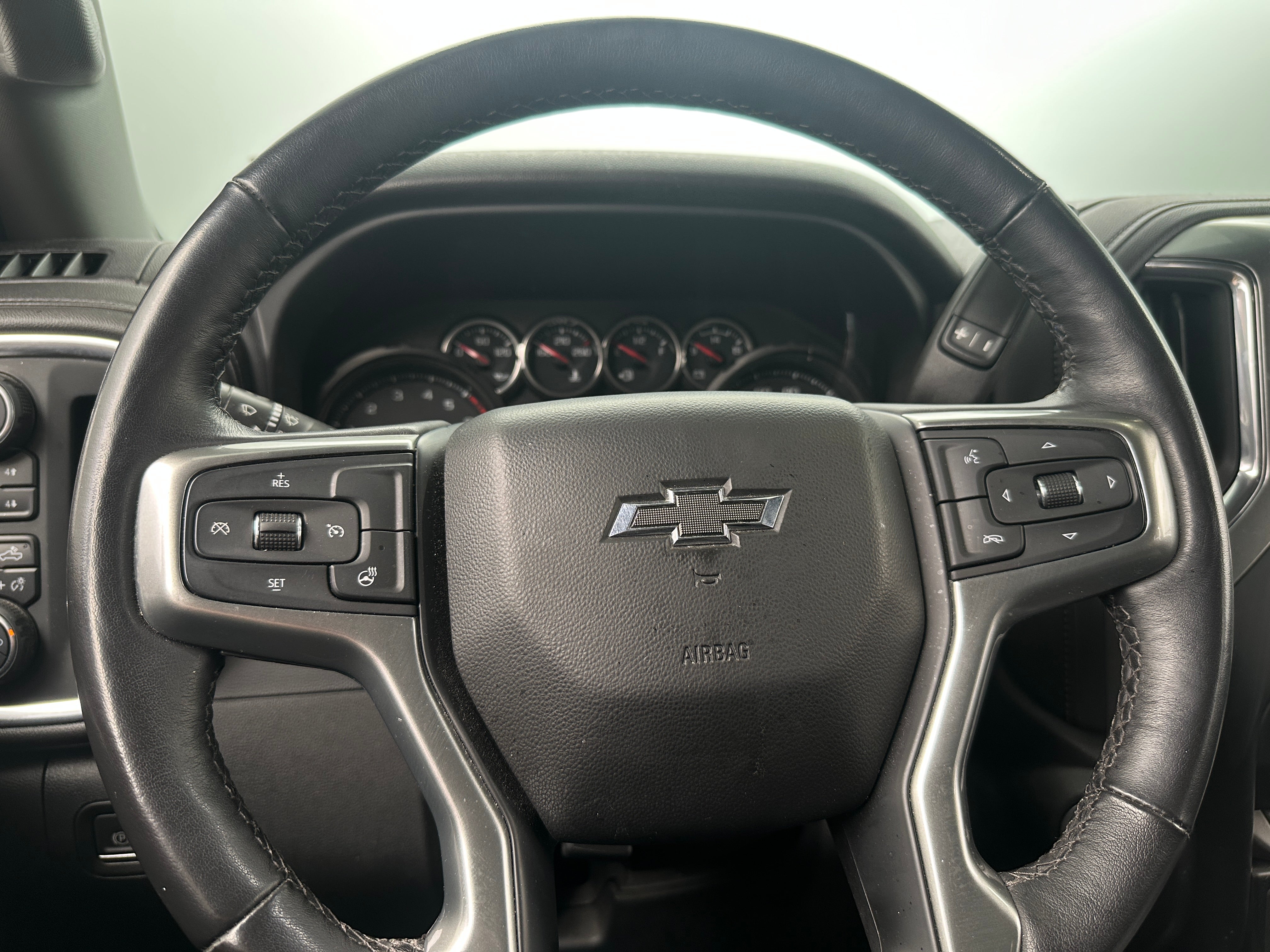 2022 Chevrolet Silverado 1500 Limited RST 5