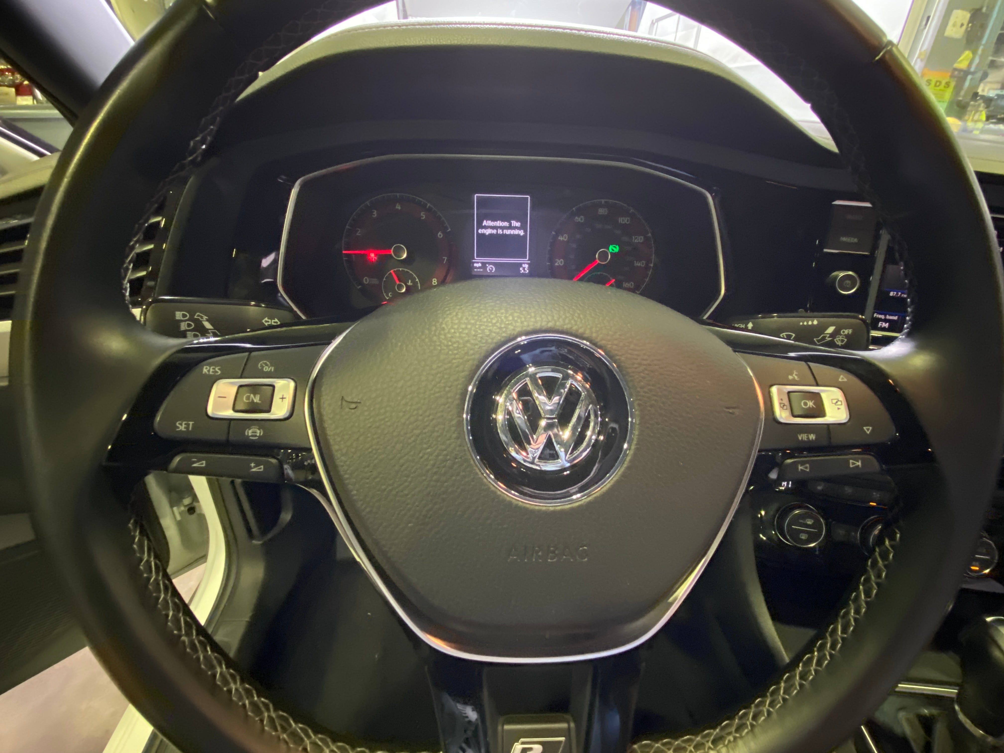2019 Volkswagen Jetta R-Line 4