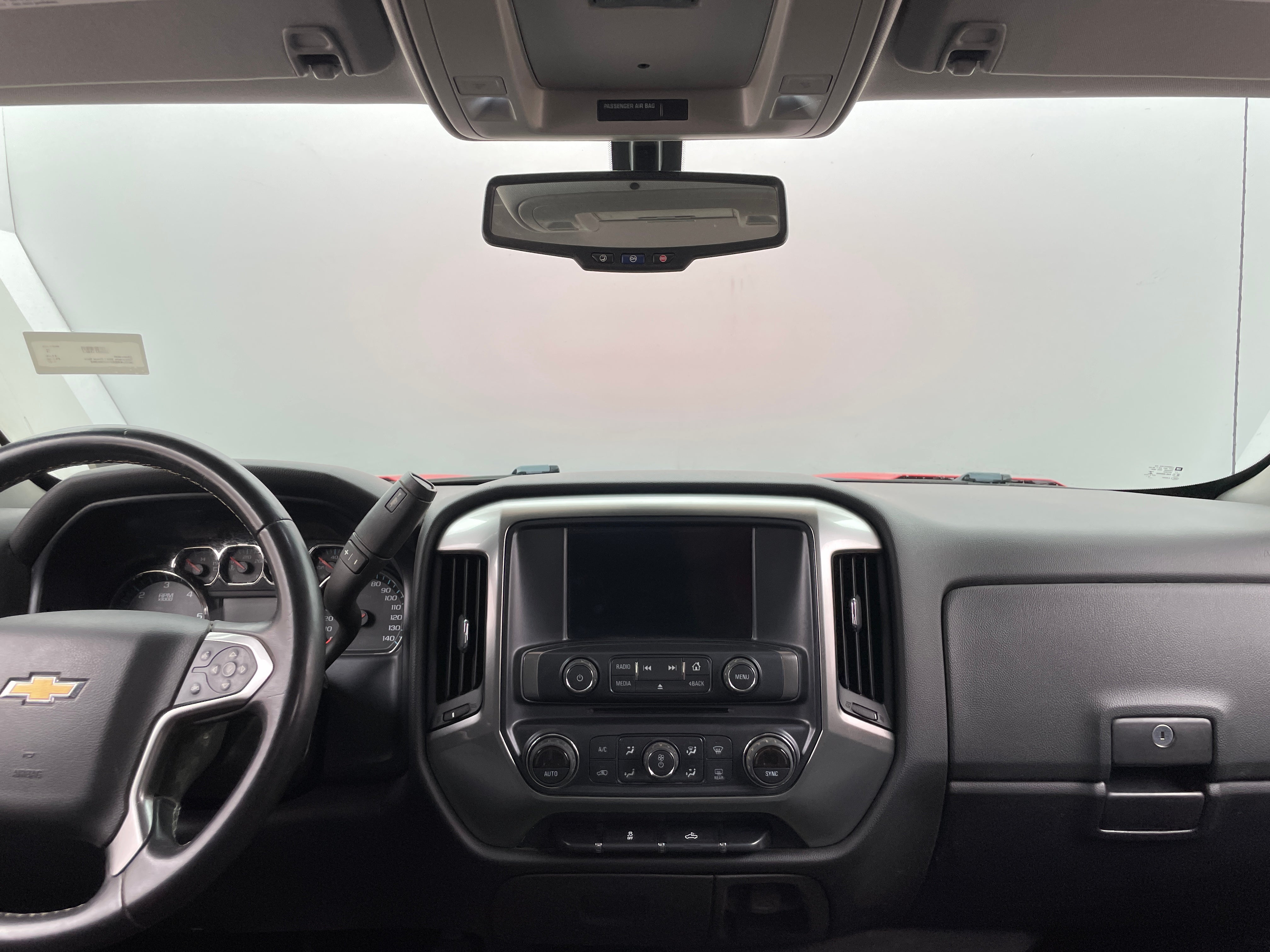 2017 Chevrolet Silverado 1500 LT 3