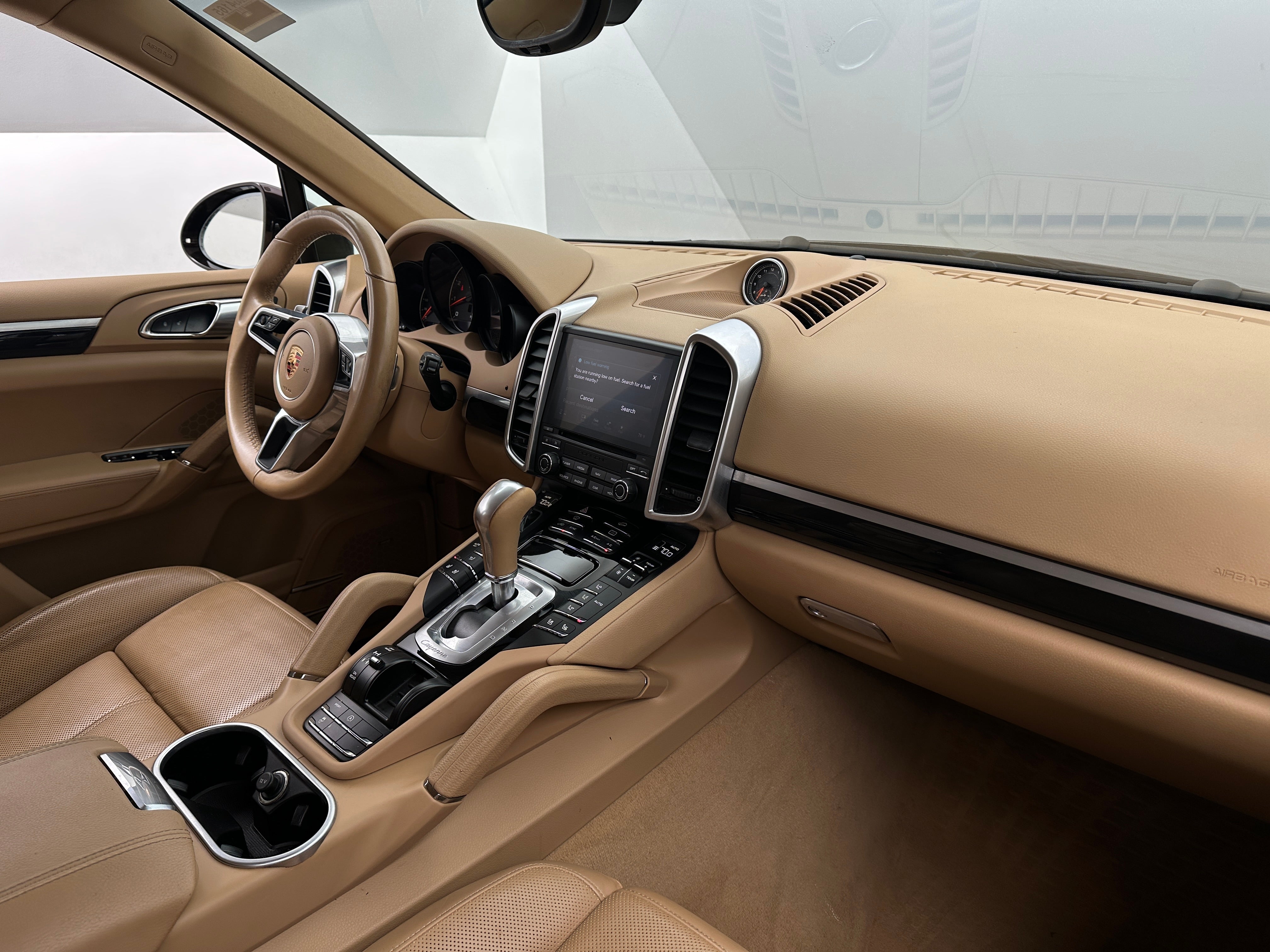 2017 Porsche Cayenne Platinum Edition 2