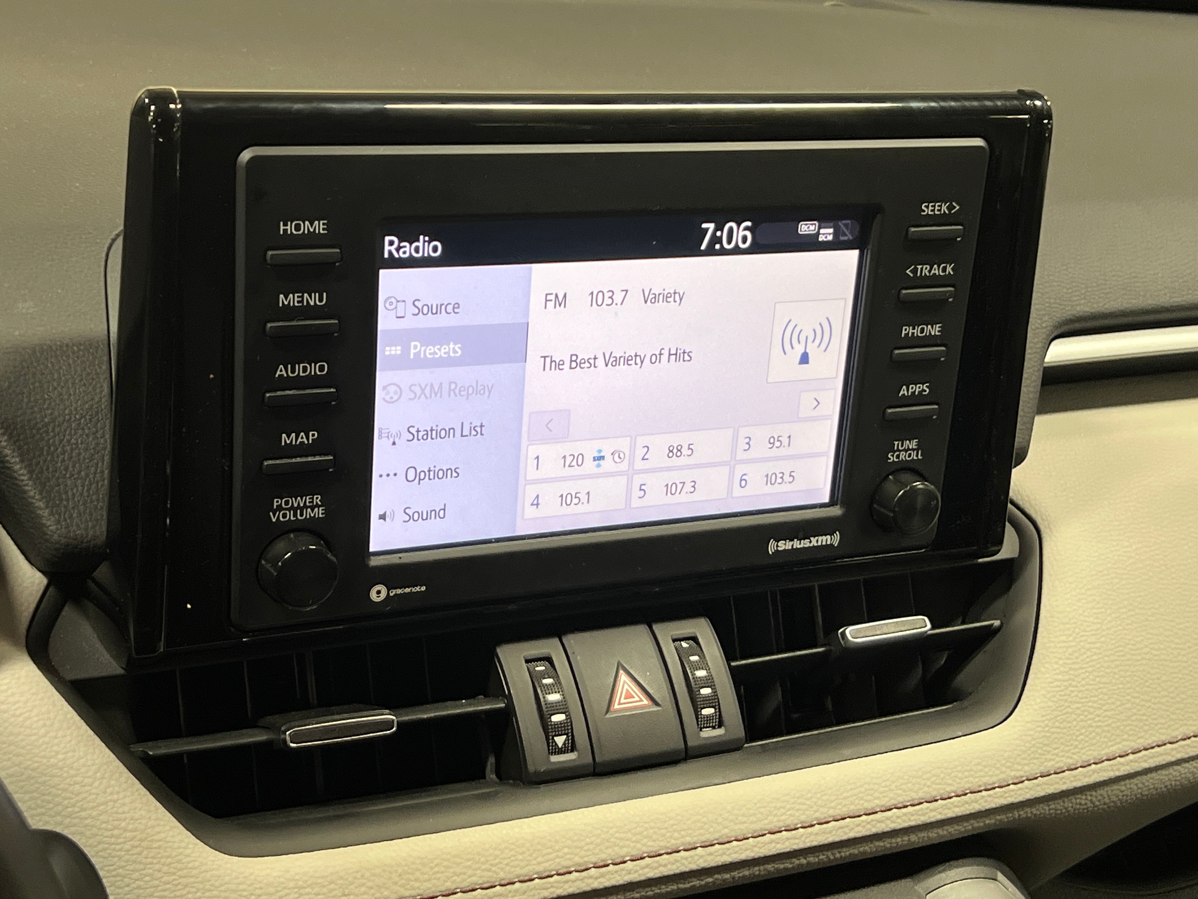 2020 Toyota RAV4 XLE Premium 3