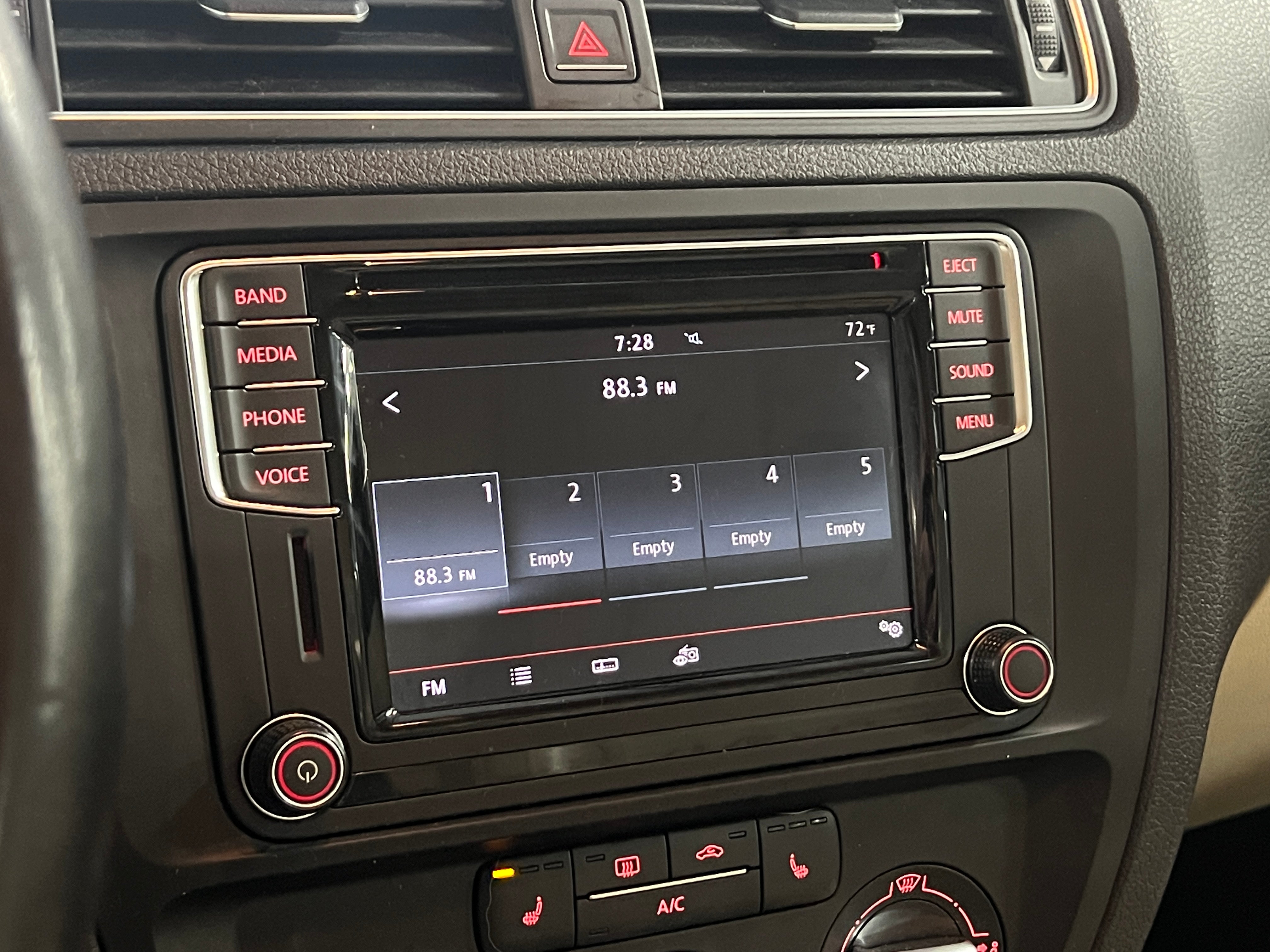 2017 Volkswagen Jetta SE 3