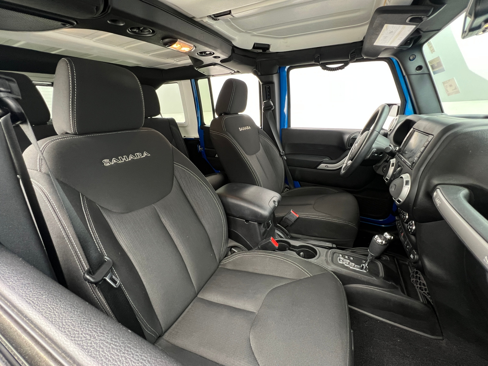 Thumbnail: 2016 Jeep Wrangler - 2