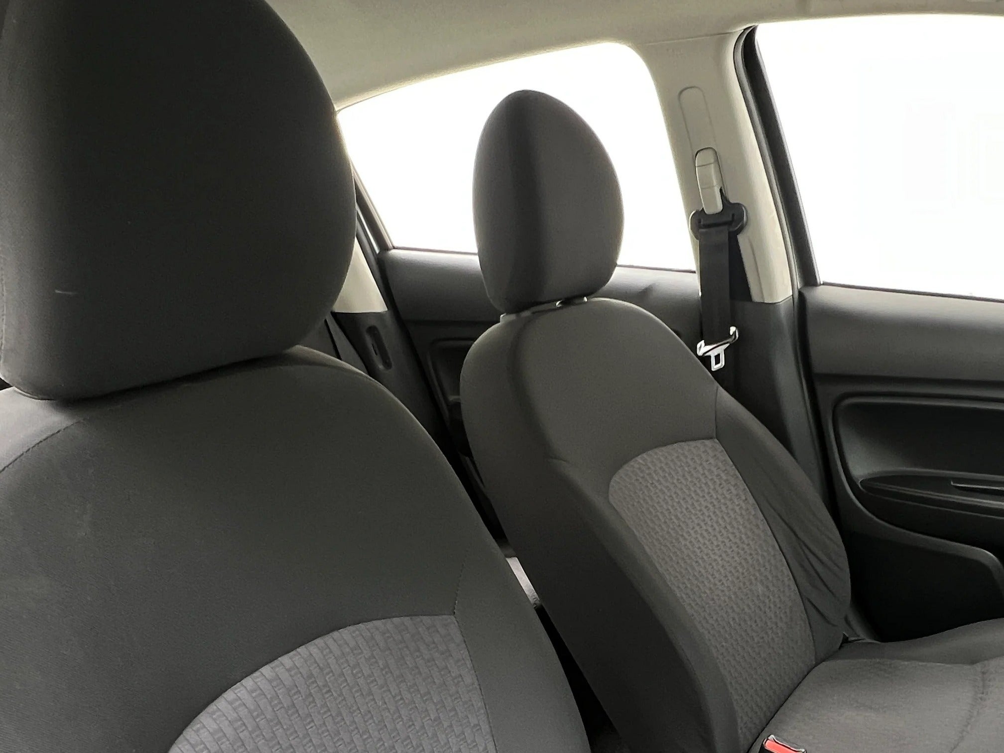 2020 Mitsubishi Mirage ES 2