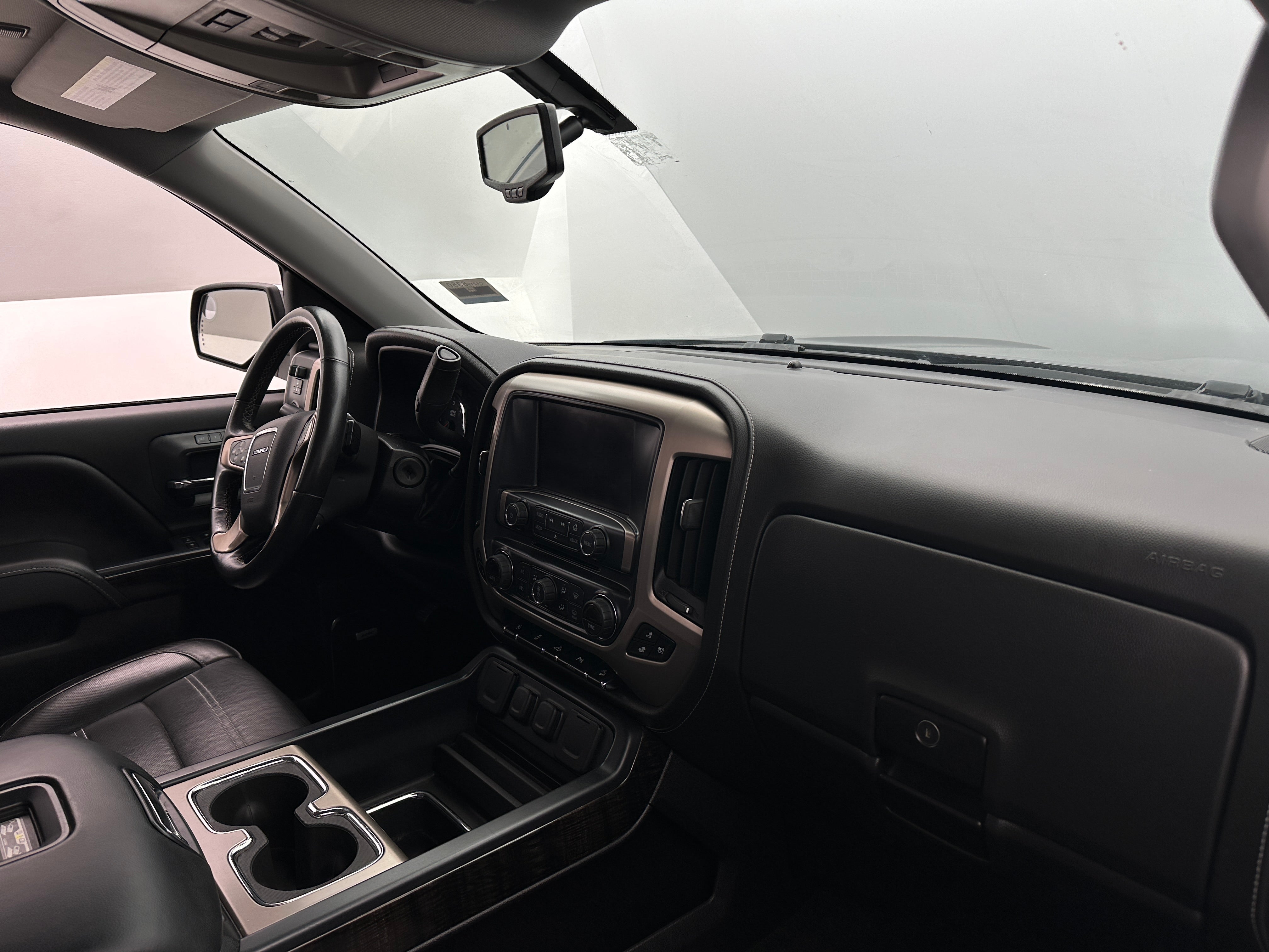 2016 GMC Sierra 1500 Denali 2