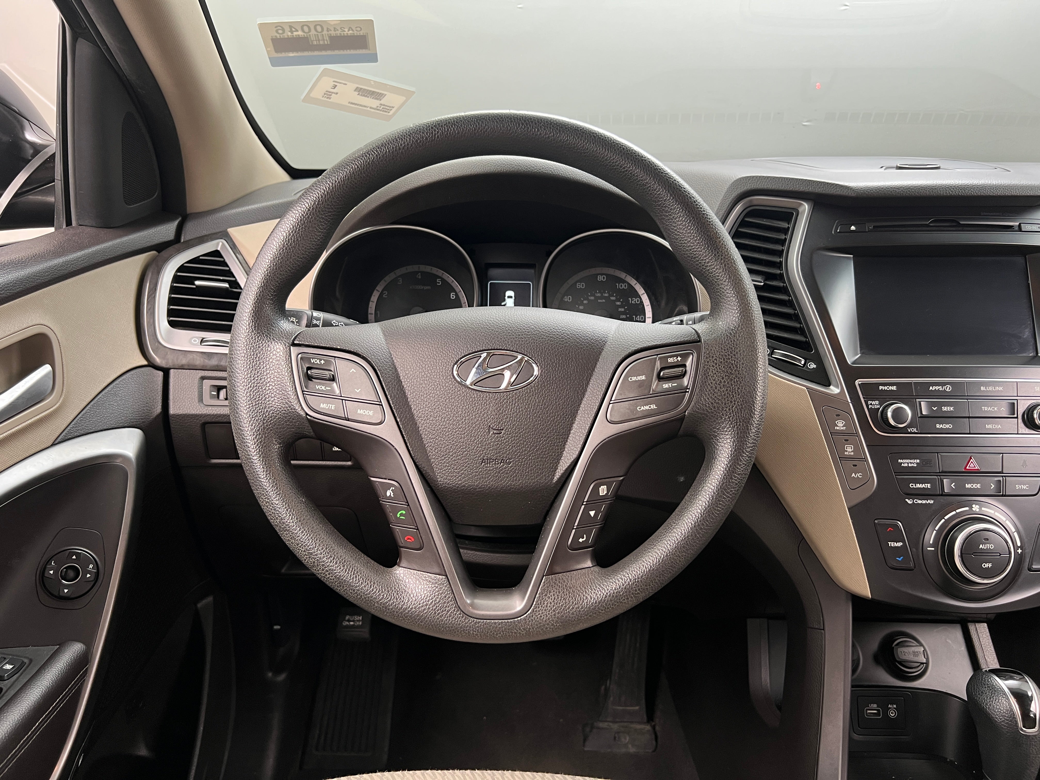 2017 Hyundai Santa Fe SE 5