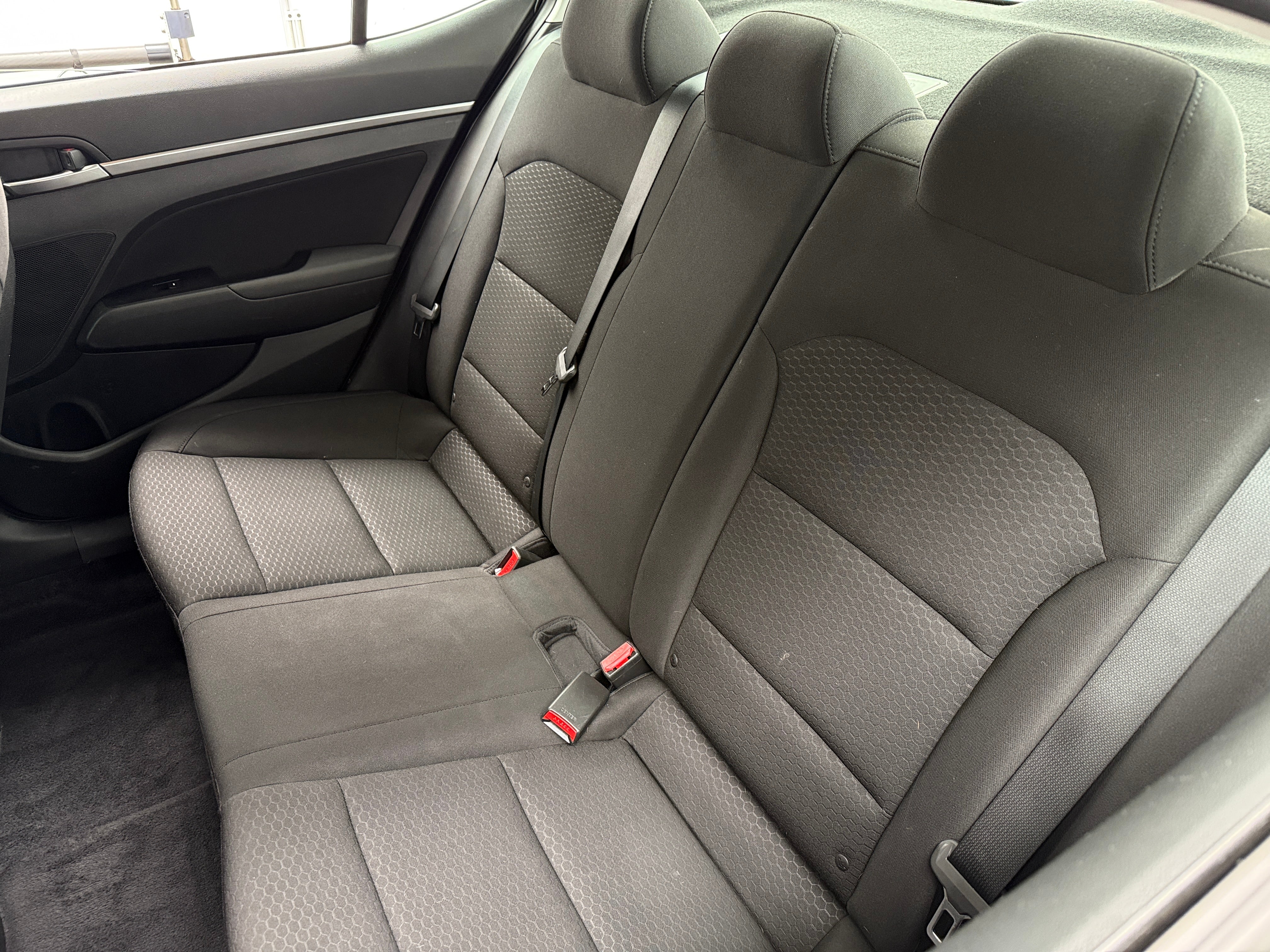 2020 Hyundai Elantra SEL 6