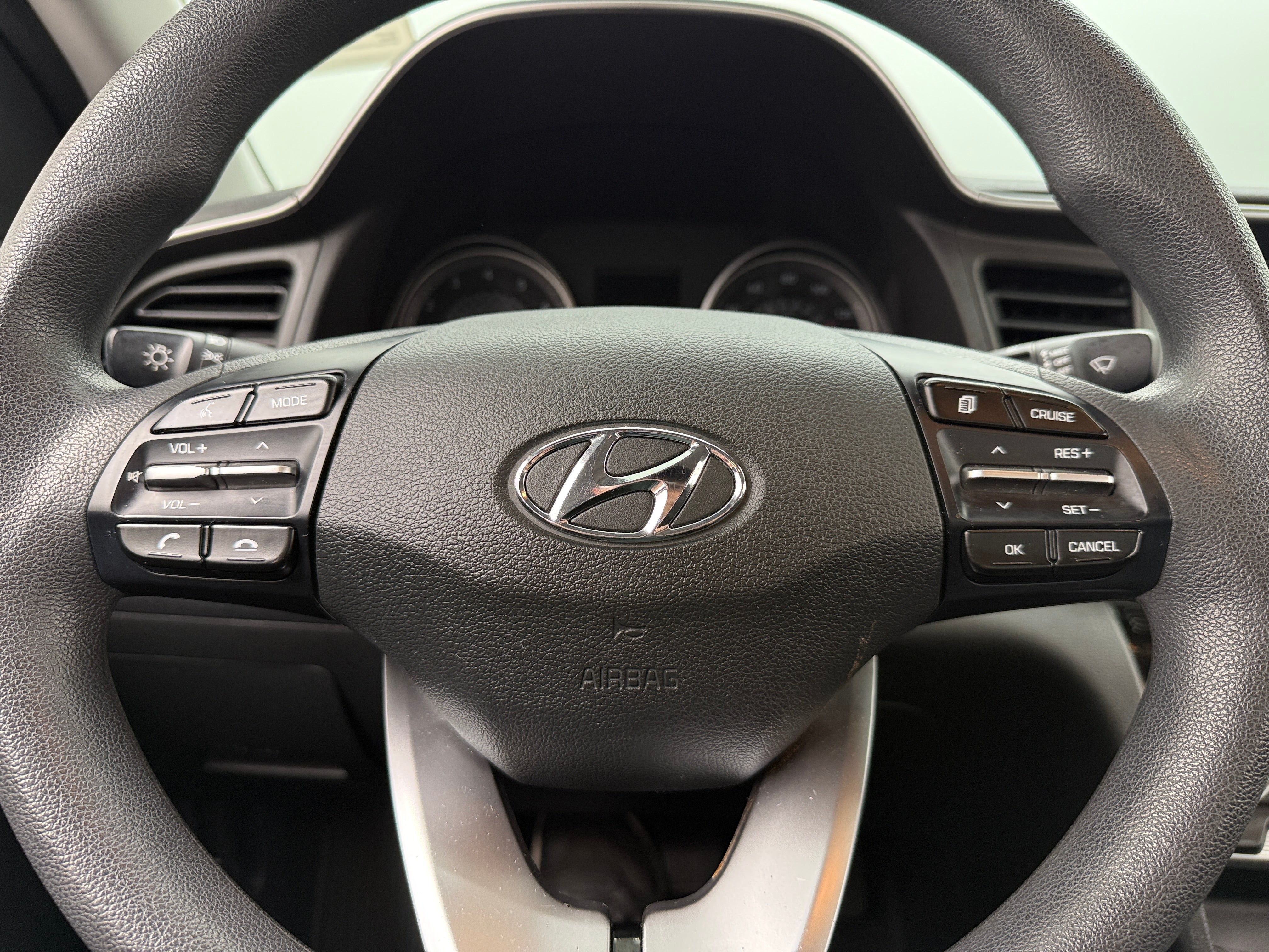 2020 Hyundai Elantra SEL 5