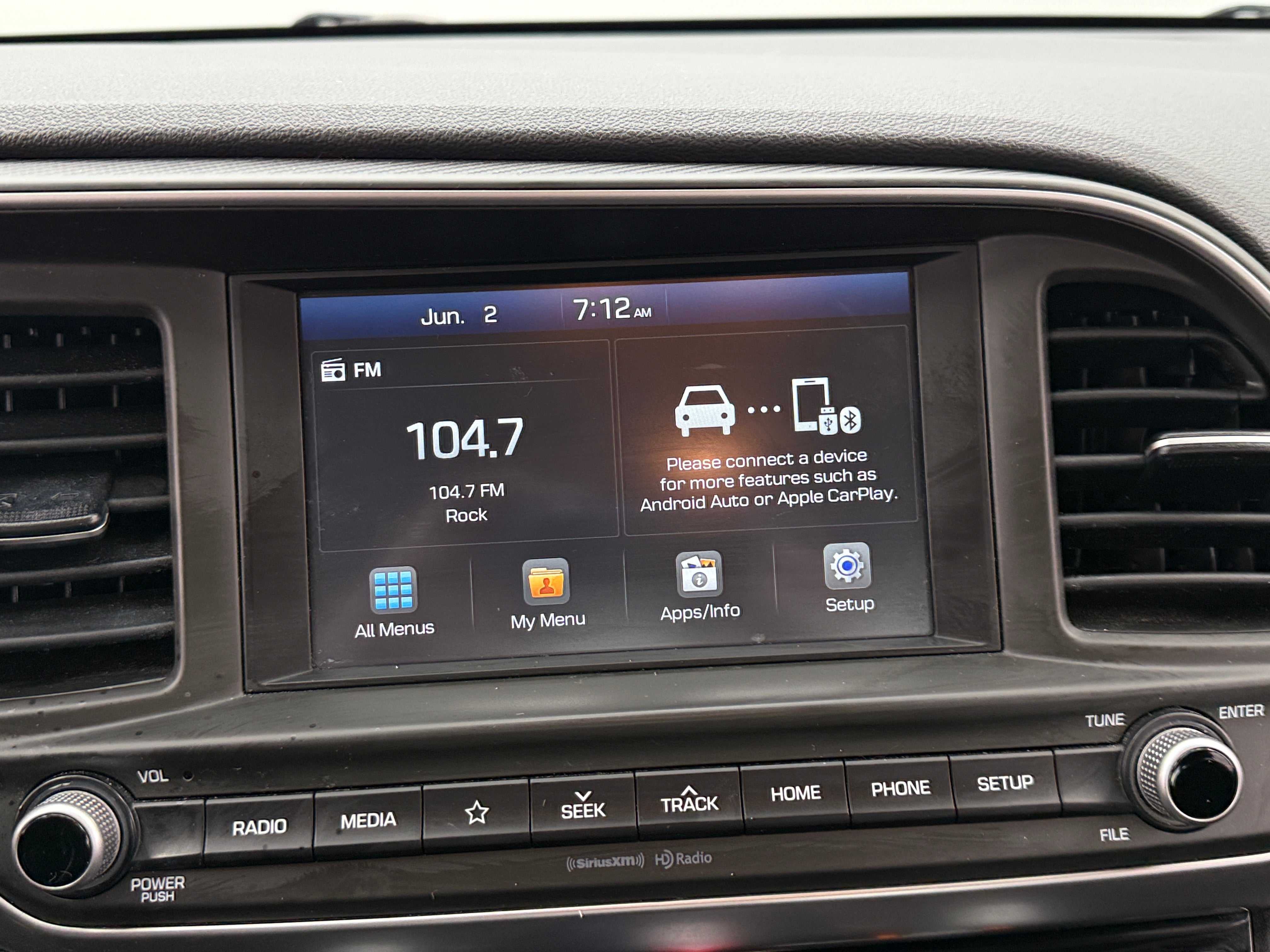 2020 Hyundai Elantra SEL 4