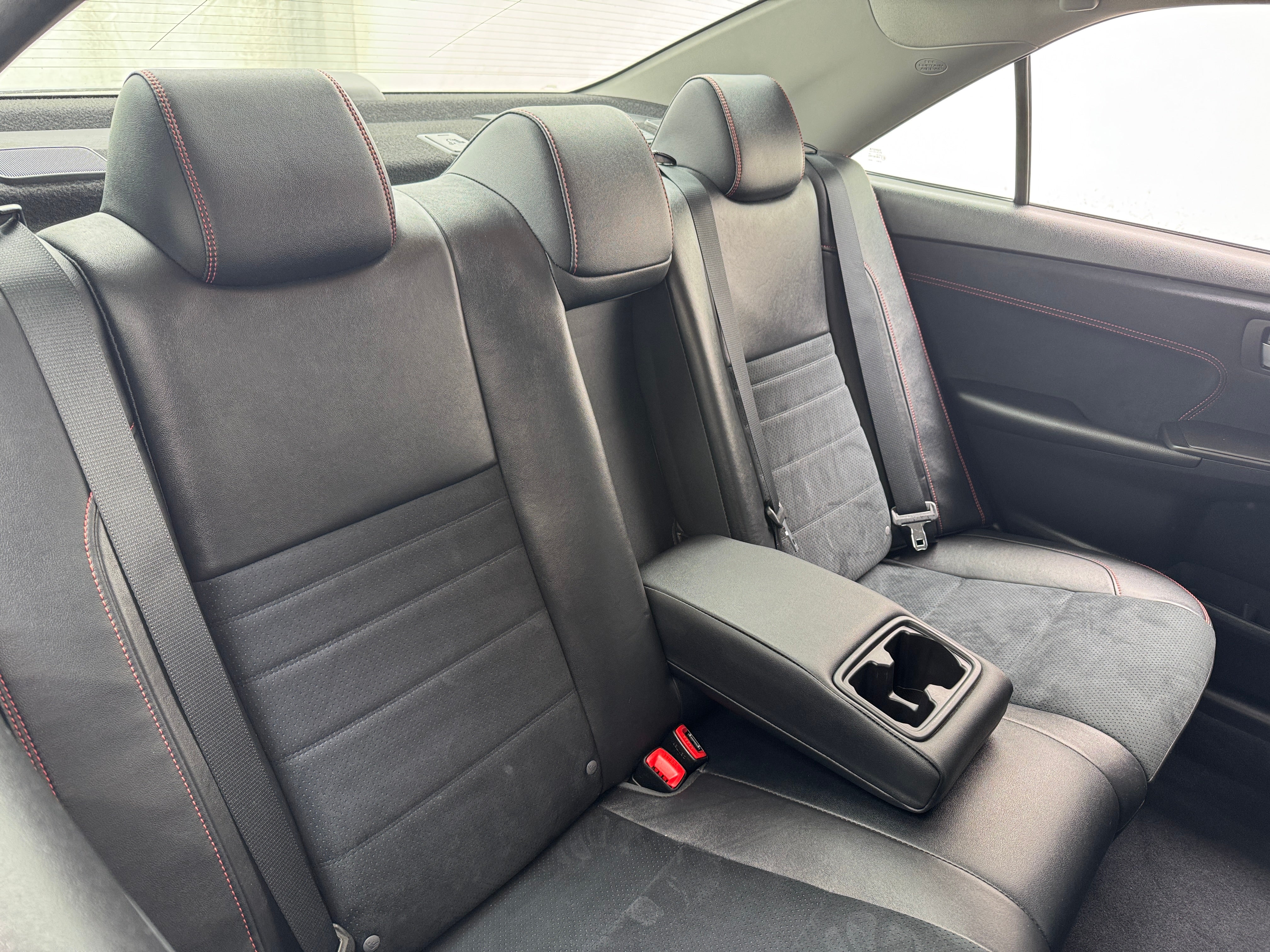 2016 Toyota Camry XSE 5