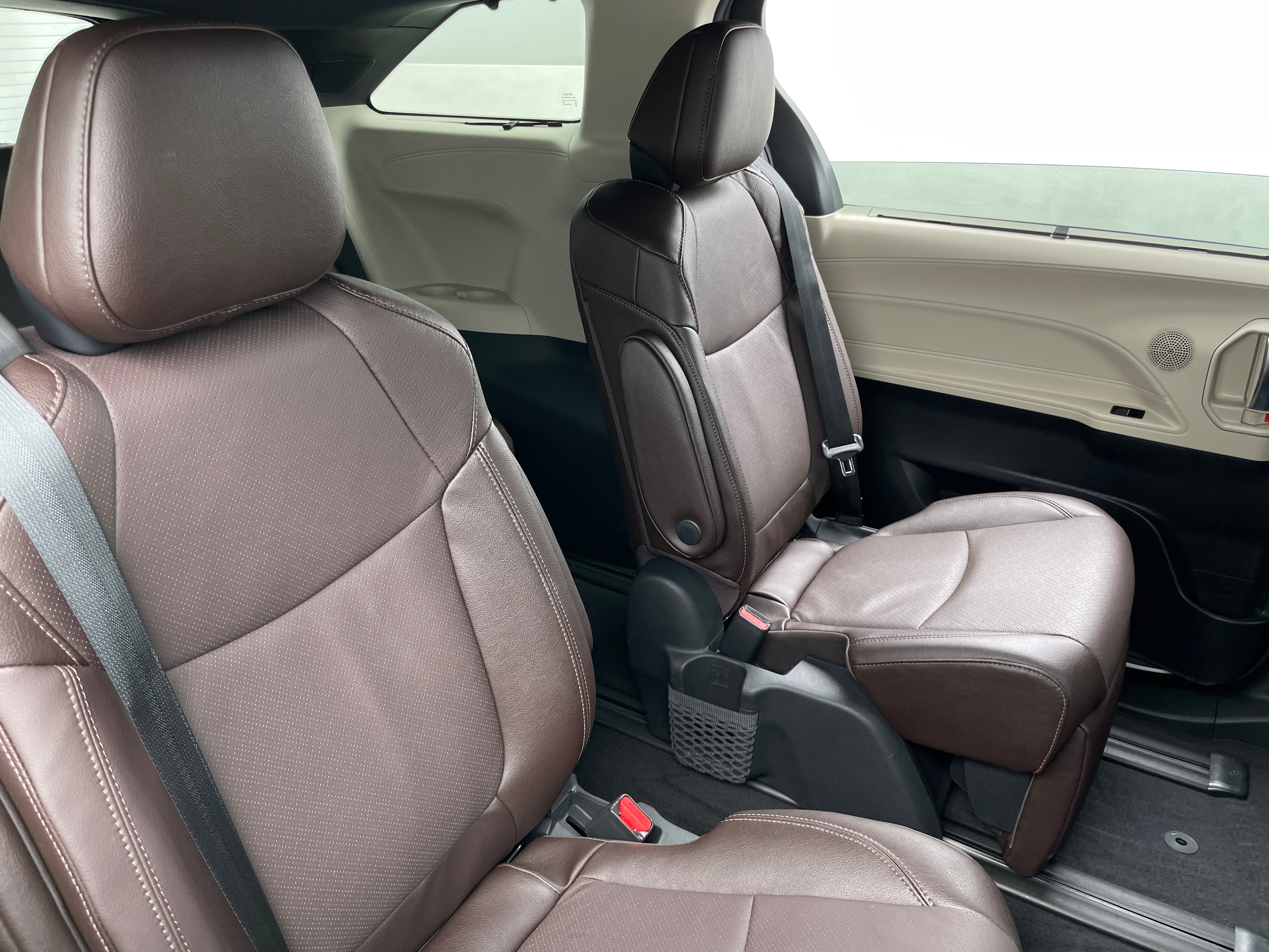 2022 Toyota Sienna Platinum 5