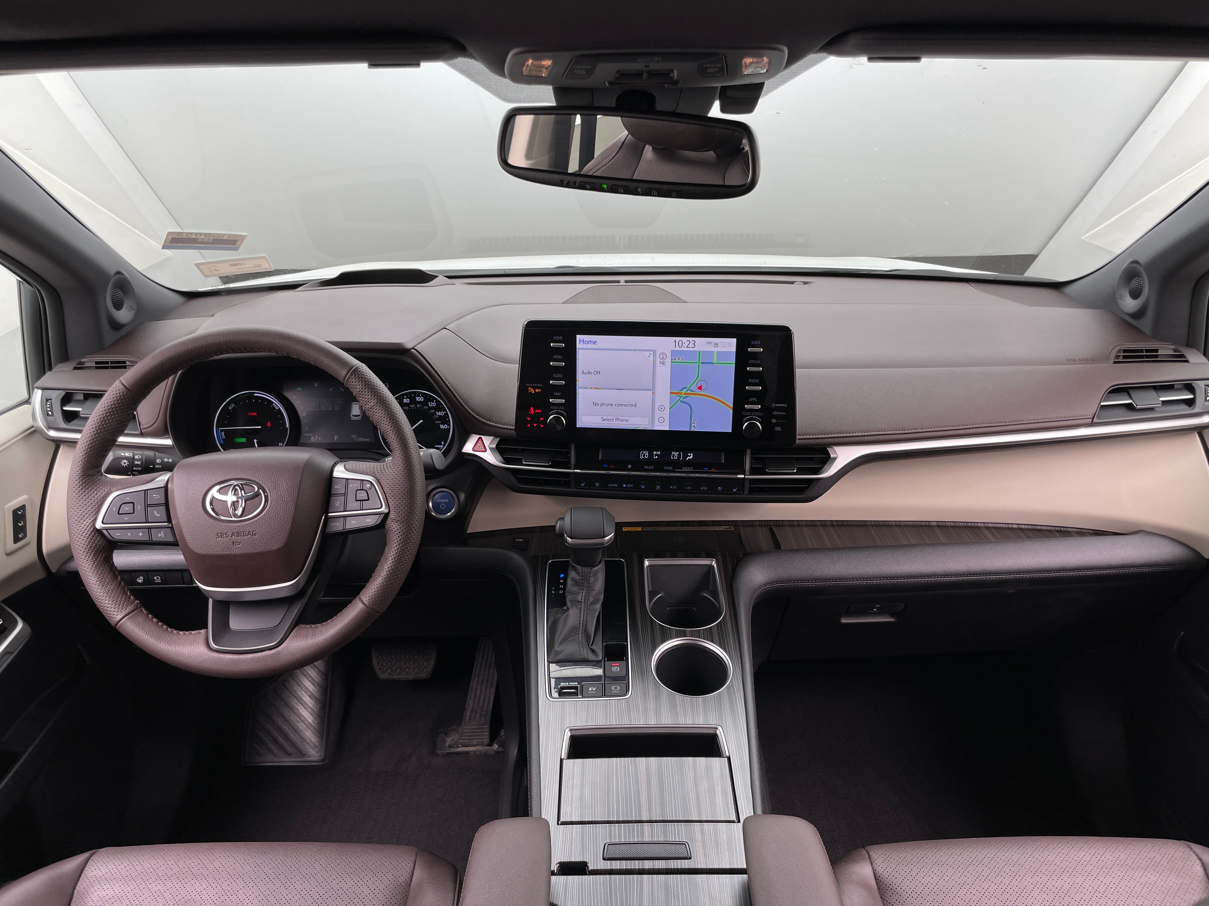2022 Toyota Sienna Platinum 2